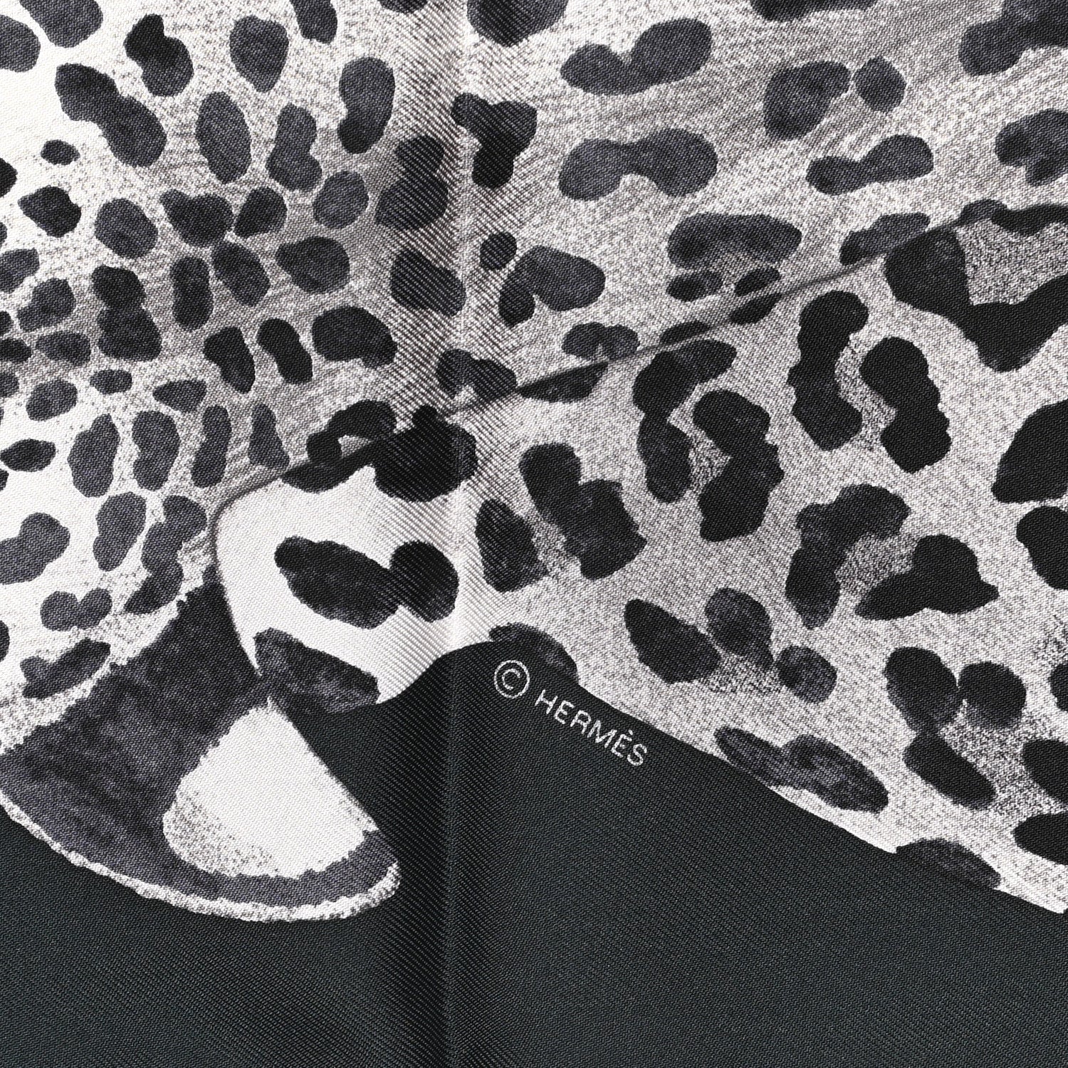 Hermes Silk Twill Lazy Leopardesses Scarf 90 Vert Black Gris 4 of 6