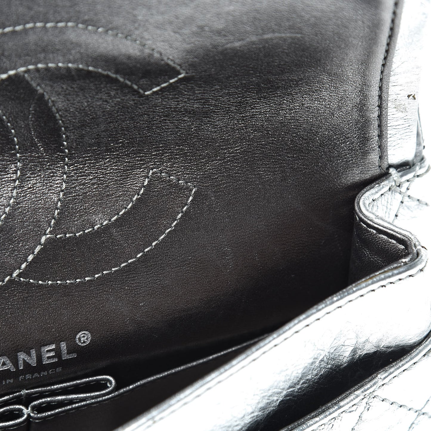 Metallic Aged Calfskin Quilted 2.55 Reissue 225 Flap Silver