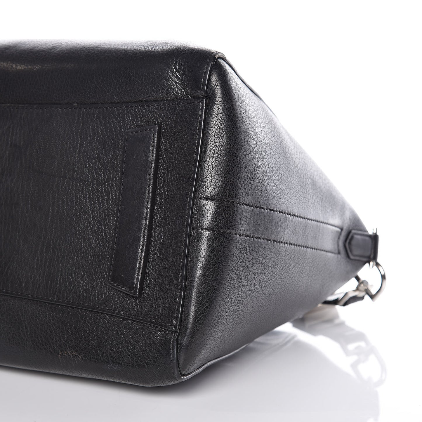 Sugar Goatskin Medium Antigona Black