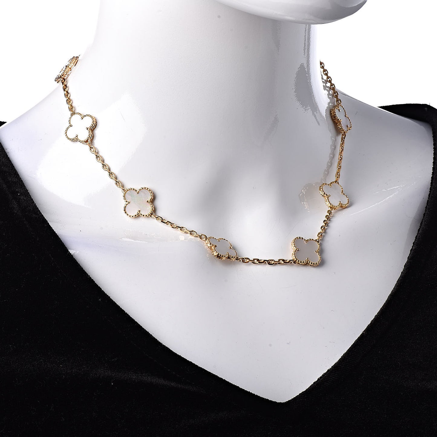 18K Yellow Gold Mother of Pearl 10 Motifs Vintage Alhambra Necklace