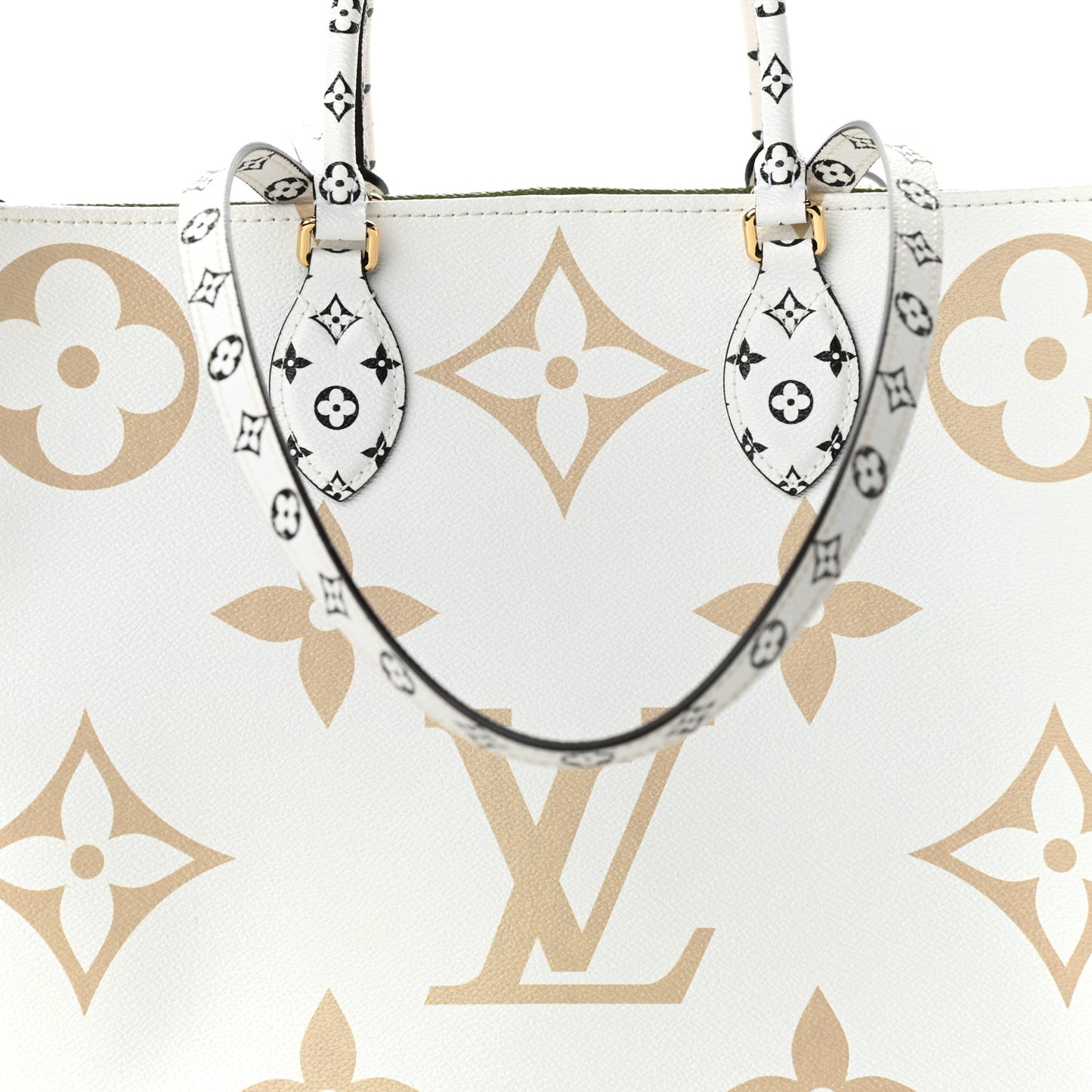 Monogram Giant Onthego GM Kaki Beige