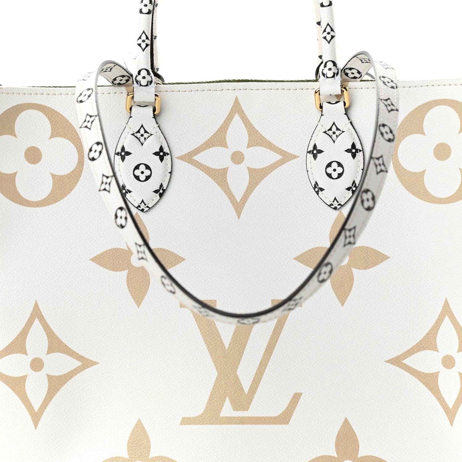 Louis Vuitton Monogram Giant Onthego GM Kaki Beige 7 of 15