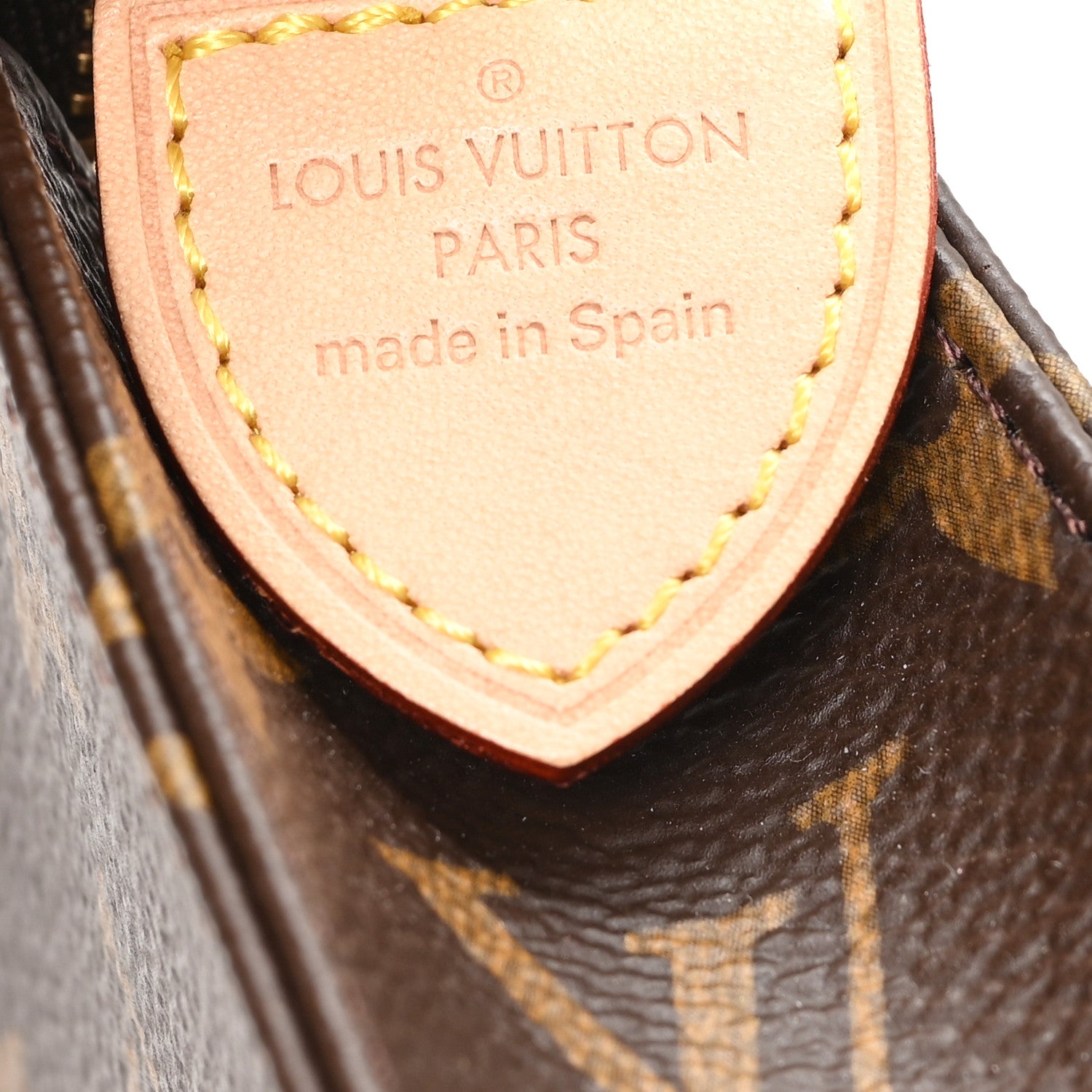 Louis Vuitton Monogram Toiletry Pouch 15 6 of 7