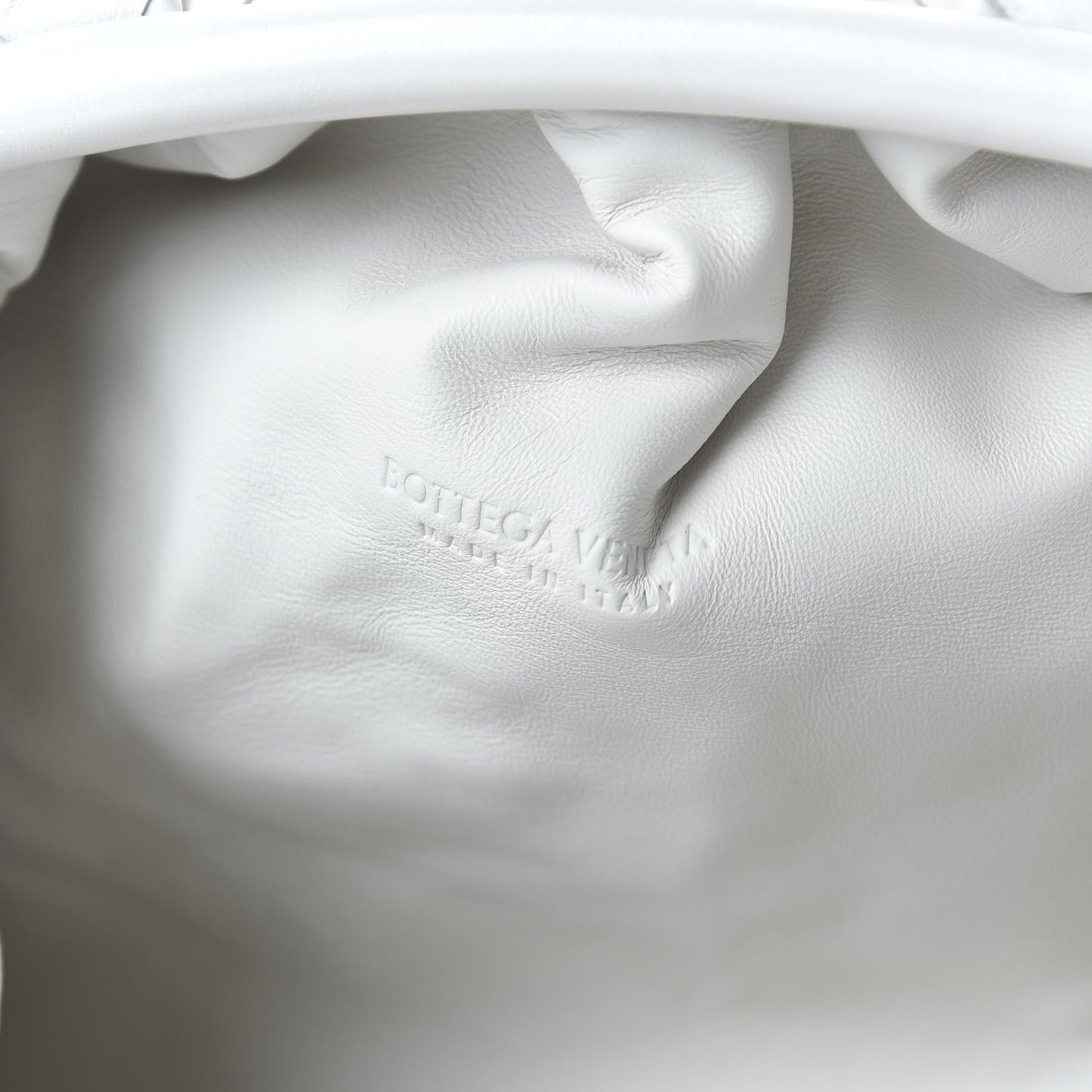 Nappa Maxi Intreccio The Pouch Oversized Clutch Plaster