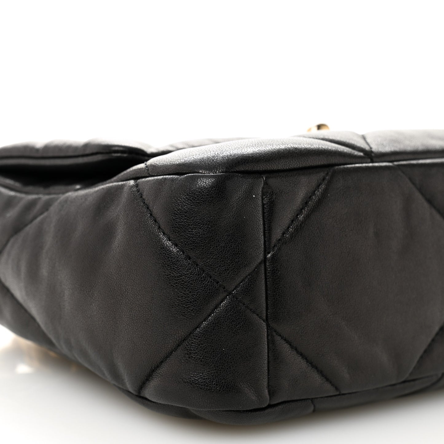 Lambskin Quilted Medium Chanel 19 Flap Black