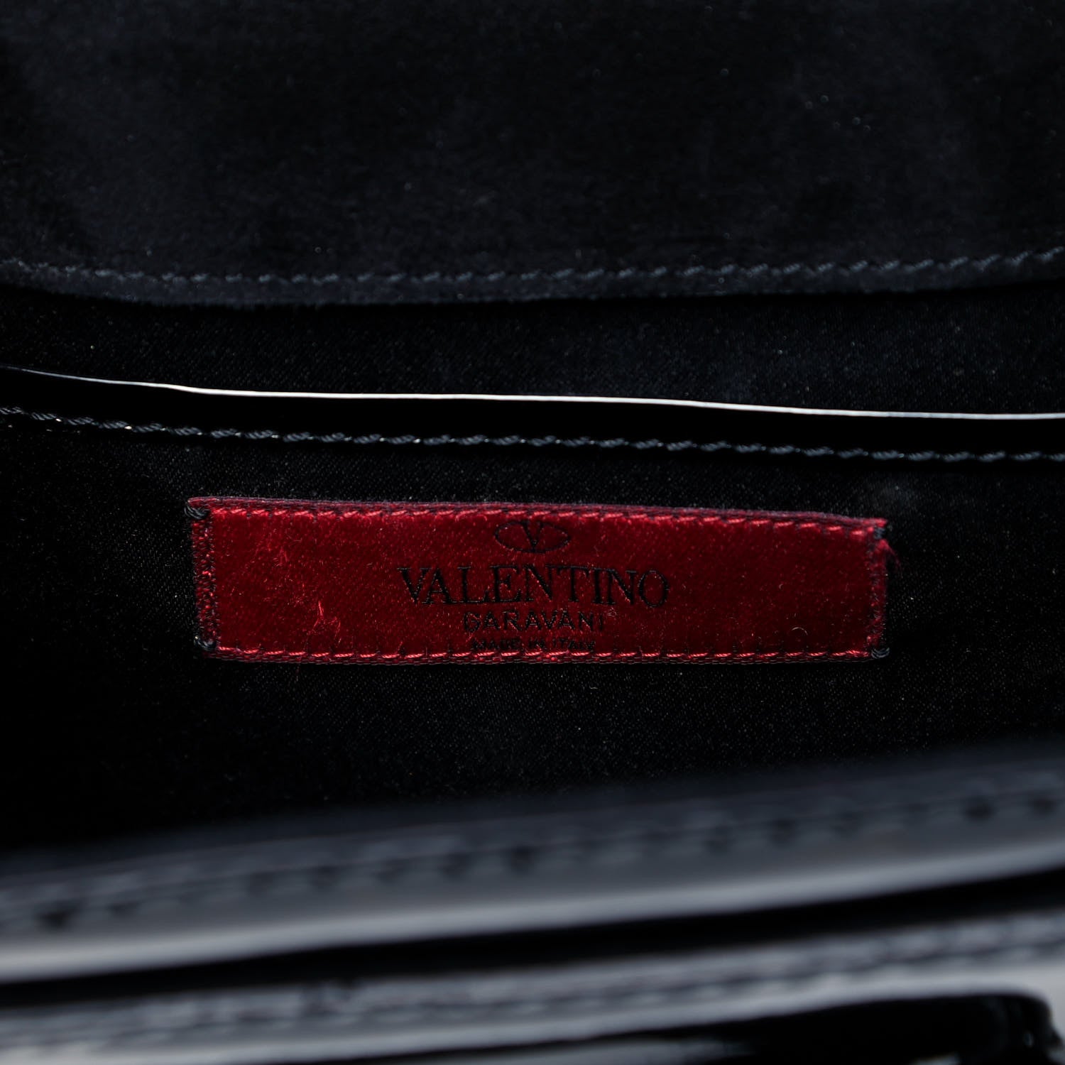 Valentino Garavani Patent Histoire Flap Black 8 of 8