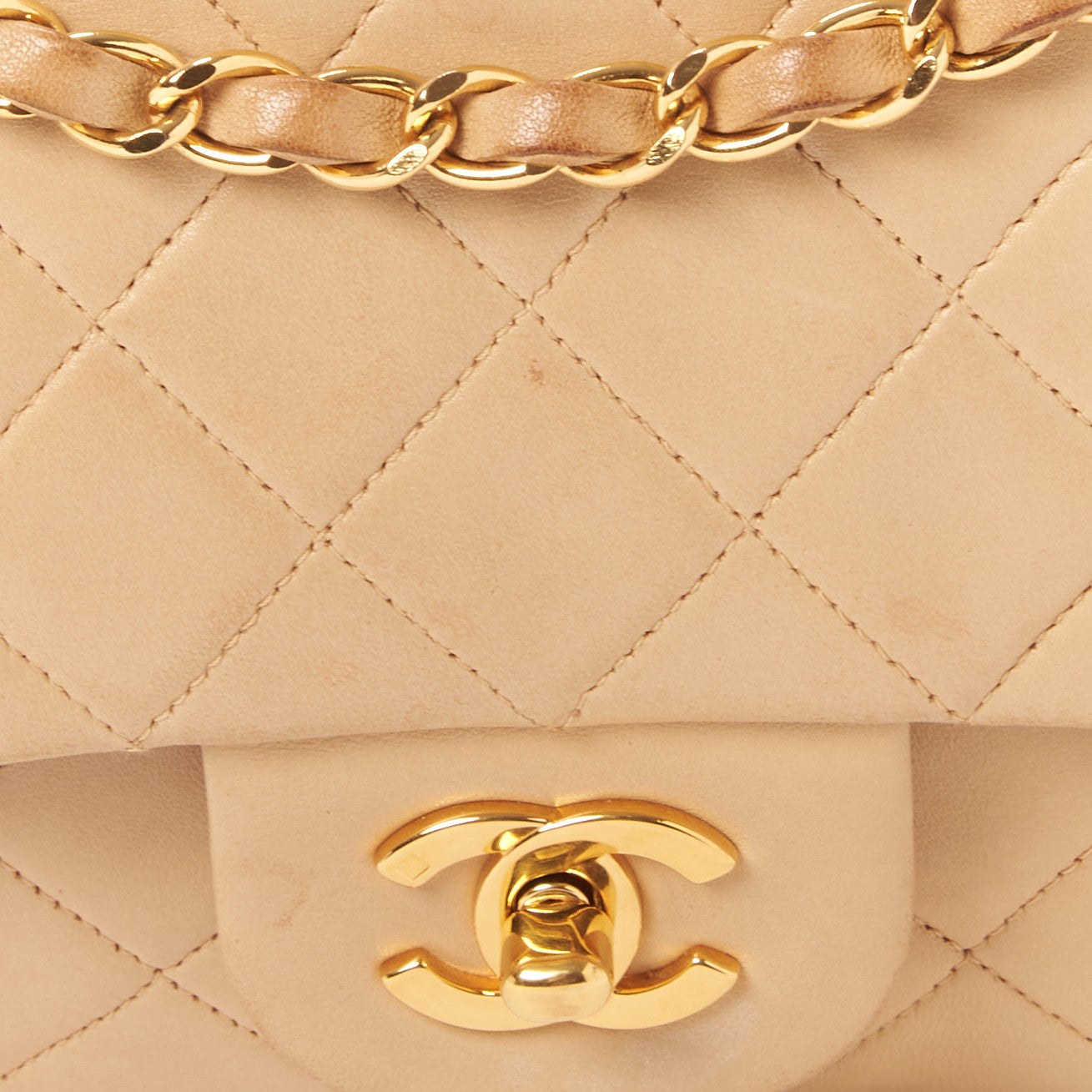 Lambskin Quilted Medium Double Flap Beige