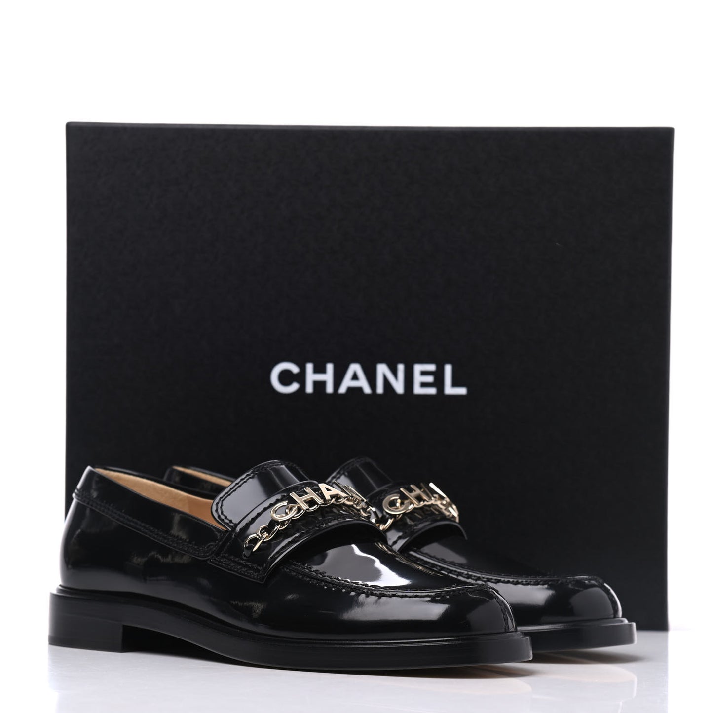 Shiny Calfskin Logo Loafers 37.5 Black