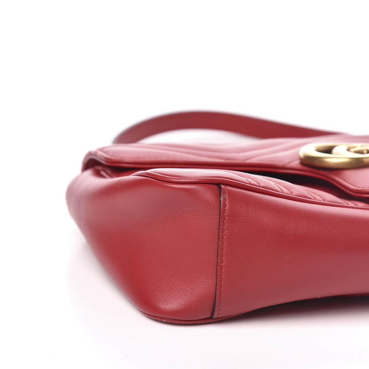Calfskin Matelasse Small GG Marmont Shoulder Bag Hibiscus Red