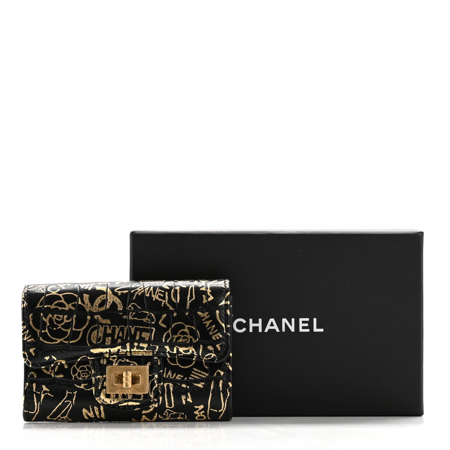 Calfskin Crocodile Embossed Graffiti 2.55 Cocodile Reissue Flap Card Holder Black Gold