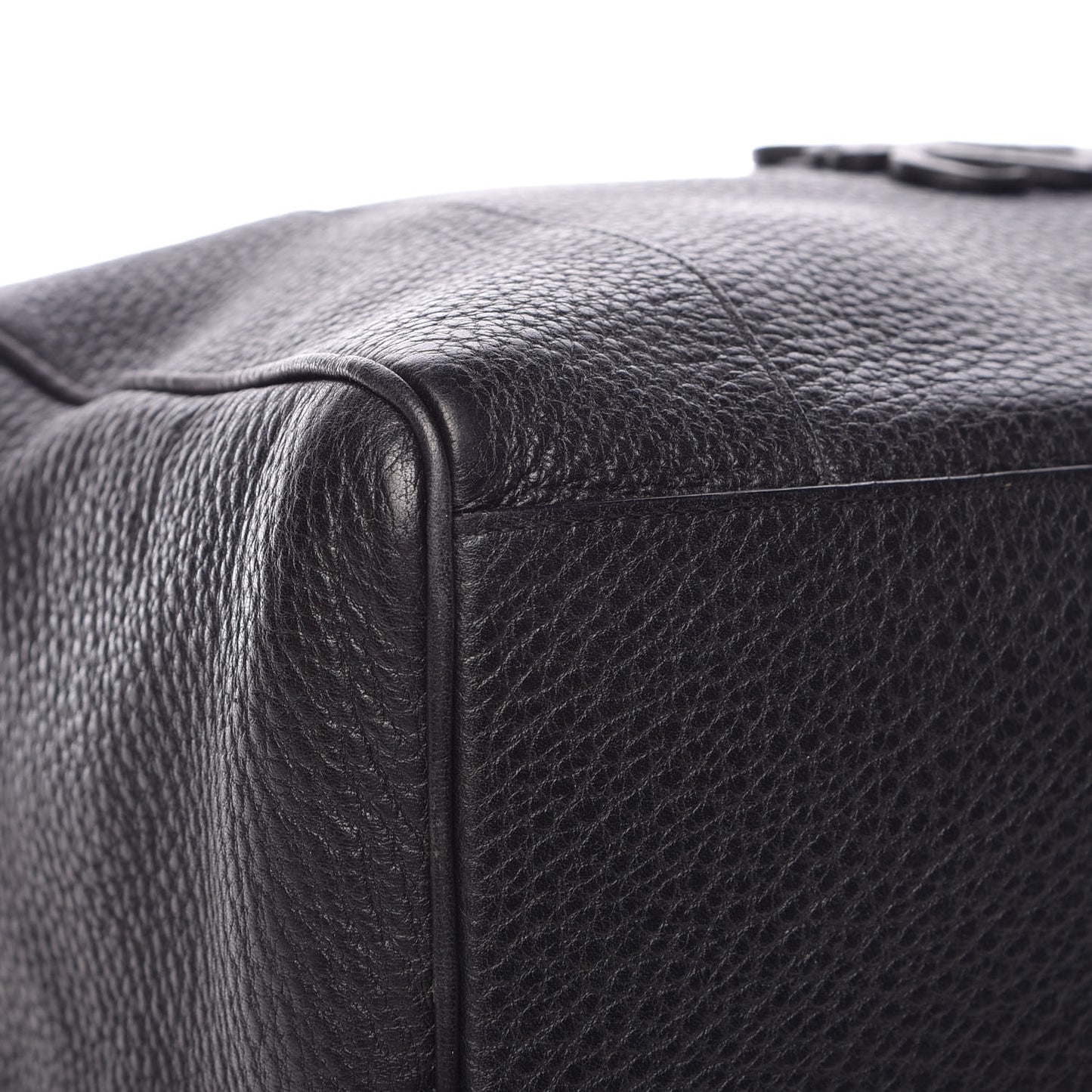 Calfskin Fusta 31 Shoulder Bag Black