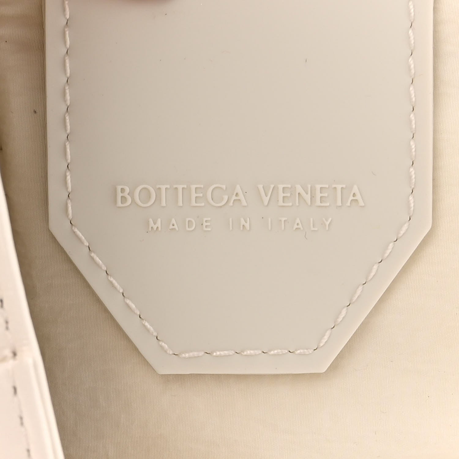 Bottega Veneta Paper Calfskin Maxi Intreccio Cassette Crossbody Bag White 6 of 10