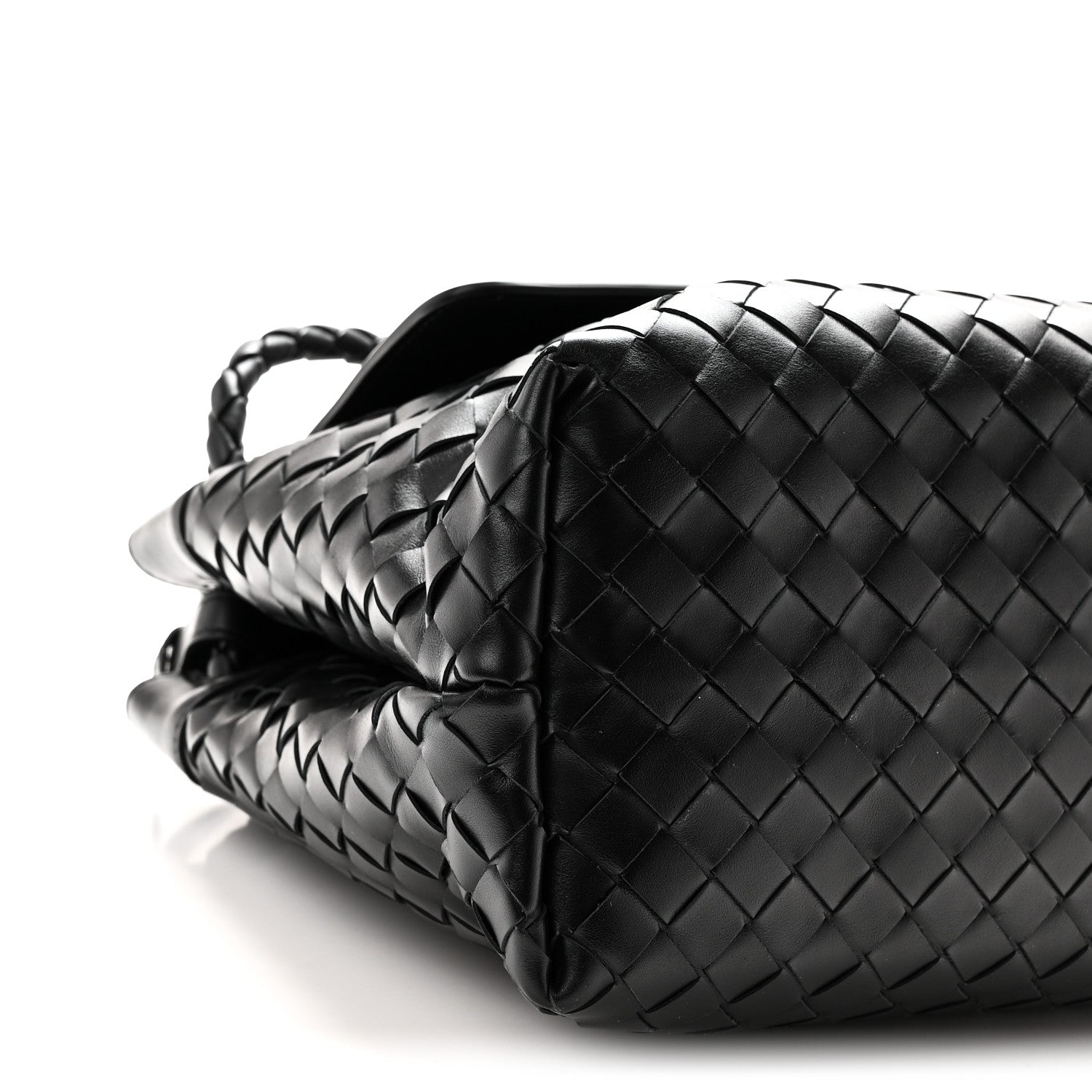 Bottega Veneta Calfskin Intrecciato Medium Andiamo Messenger Bag Black 9 of 10