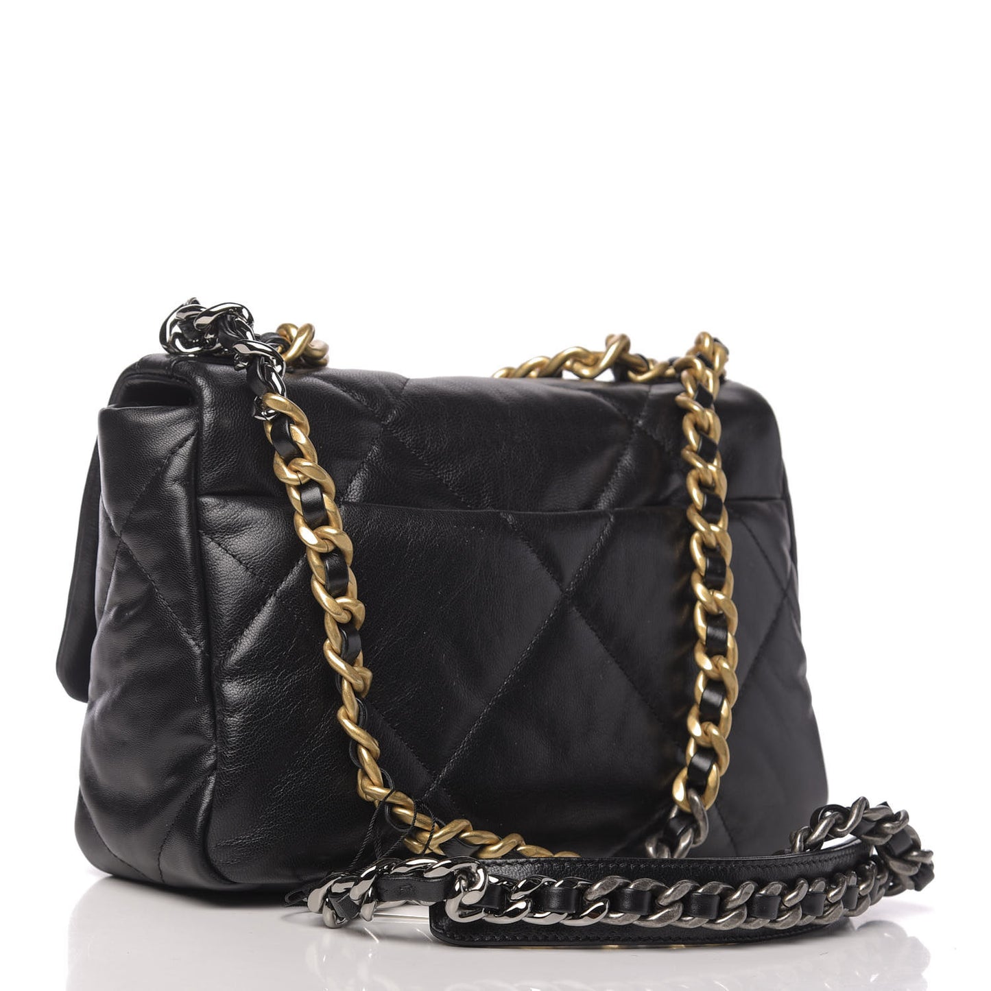 Goatskin Quilted Medium 19 Flap Black