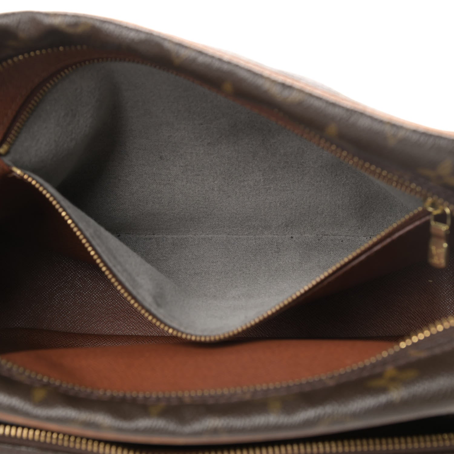 Louis Vuitton Monogram Nil 28 19 of 19