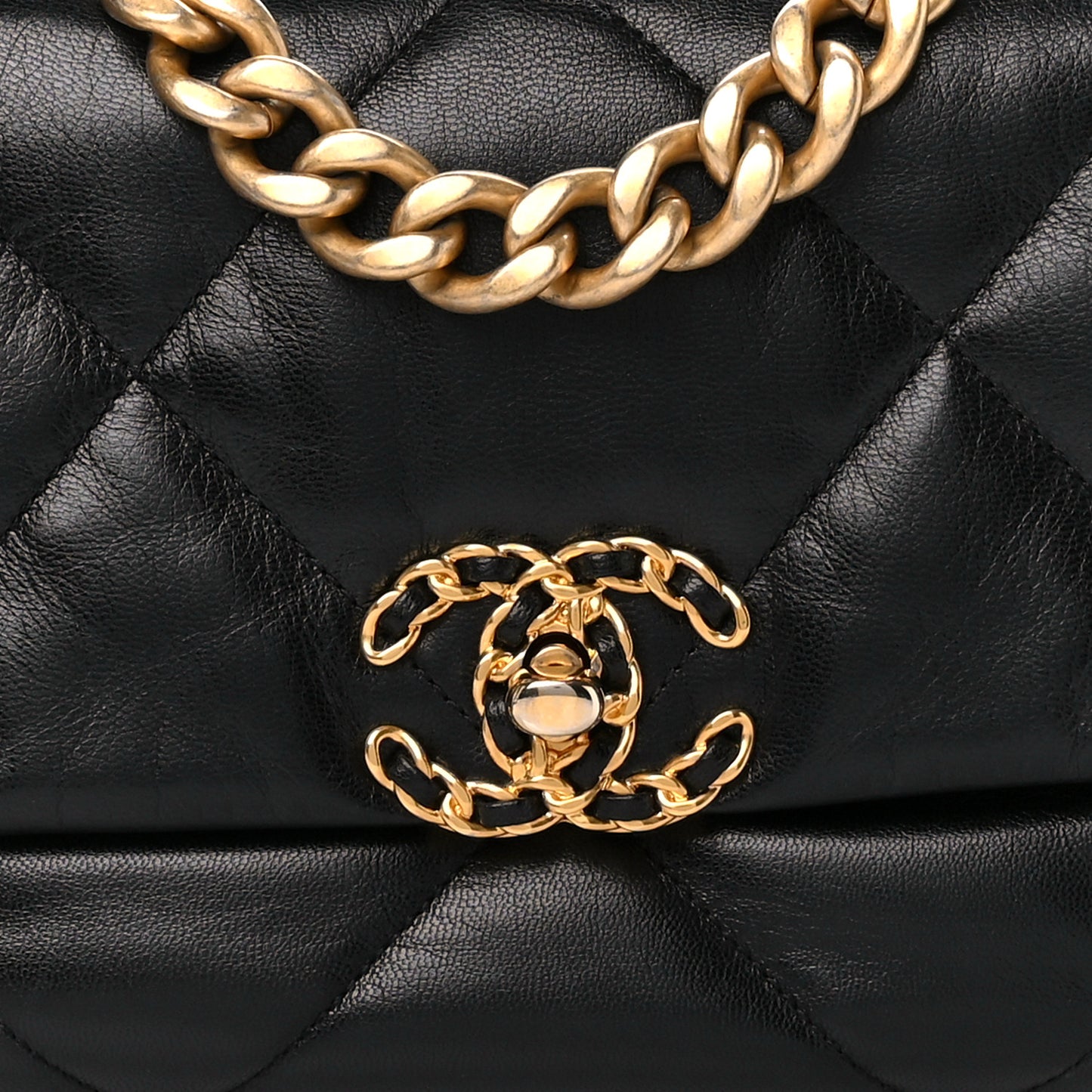 Goatskin Quilted Medium Chanel 19 Flap Black