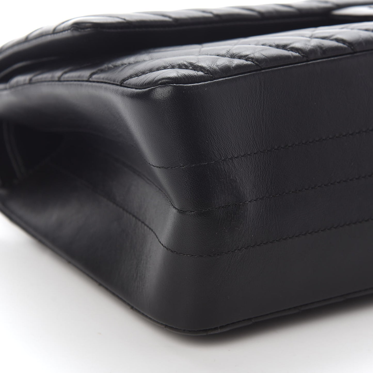 Aged Calfskin Chevron Quilted 2.55 Reissue 226 So Black