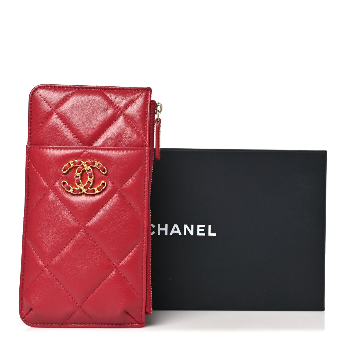 Lambskin Quilted Chanel 19 Phone and Card Holder Red
