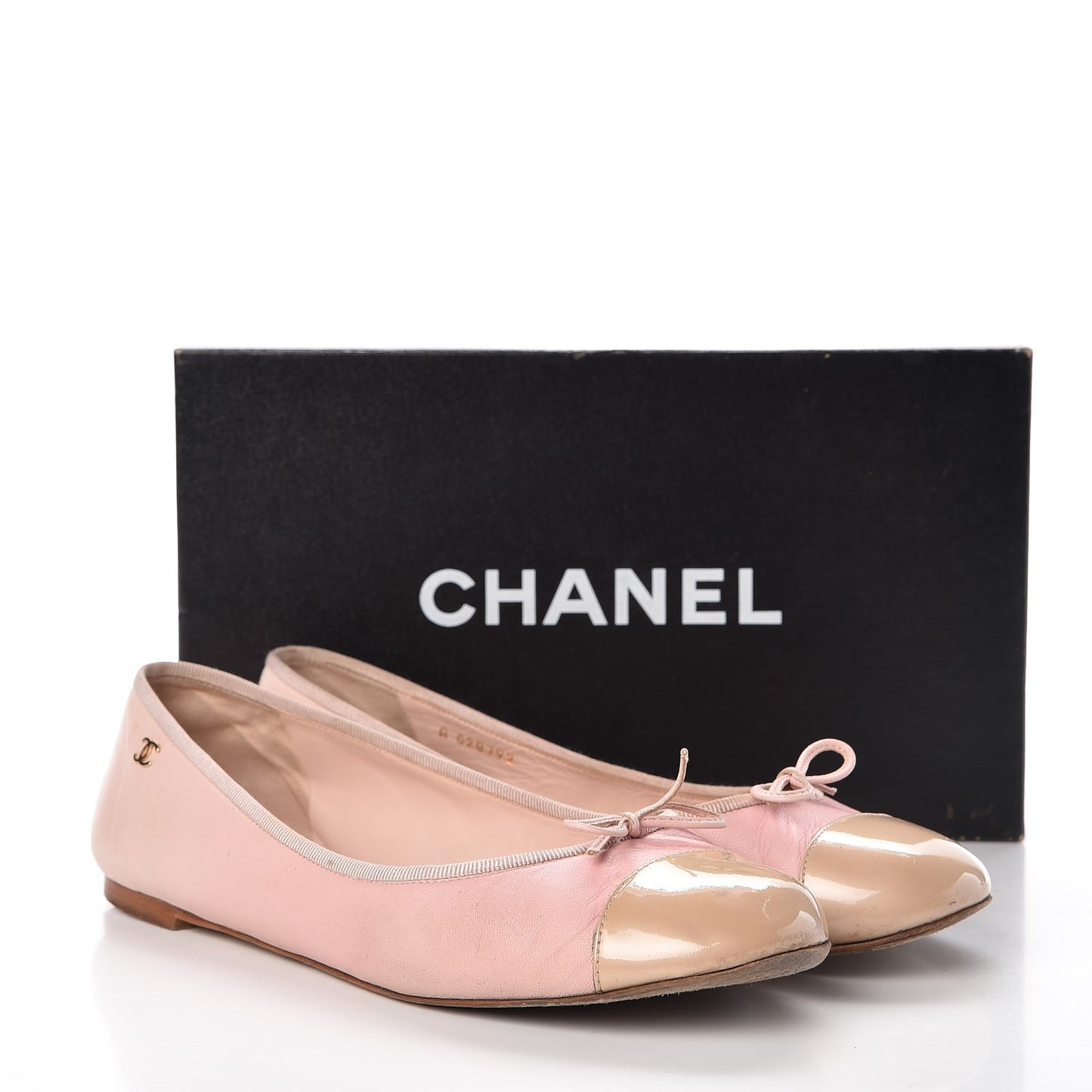 Lambskin Patent Cap Toe CC Ballerina Flats 40 Rose Clair