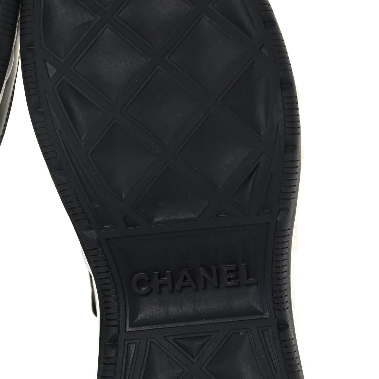 Chanel Velvet Calfskin Mixed Fibers CC Sneakers 39 Black 5 of 7