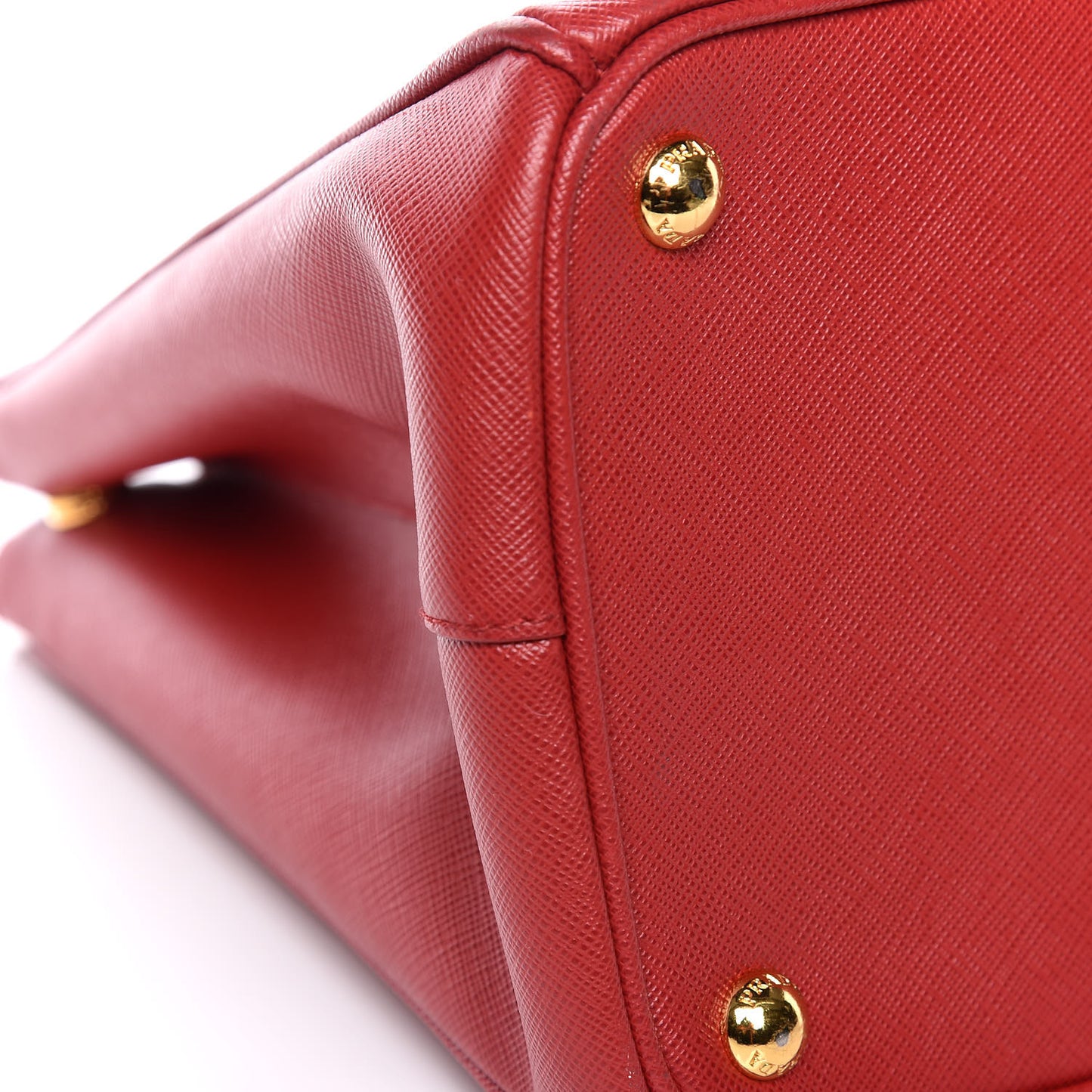 Saffiano Medium Galleria Double Zip Tote Fuoco
