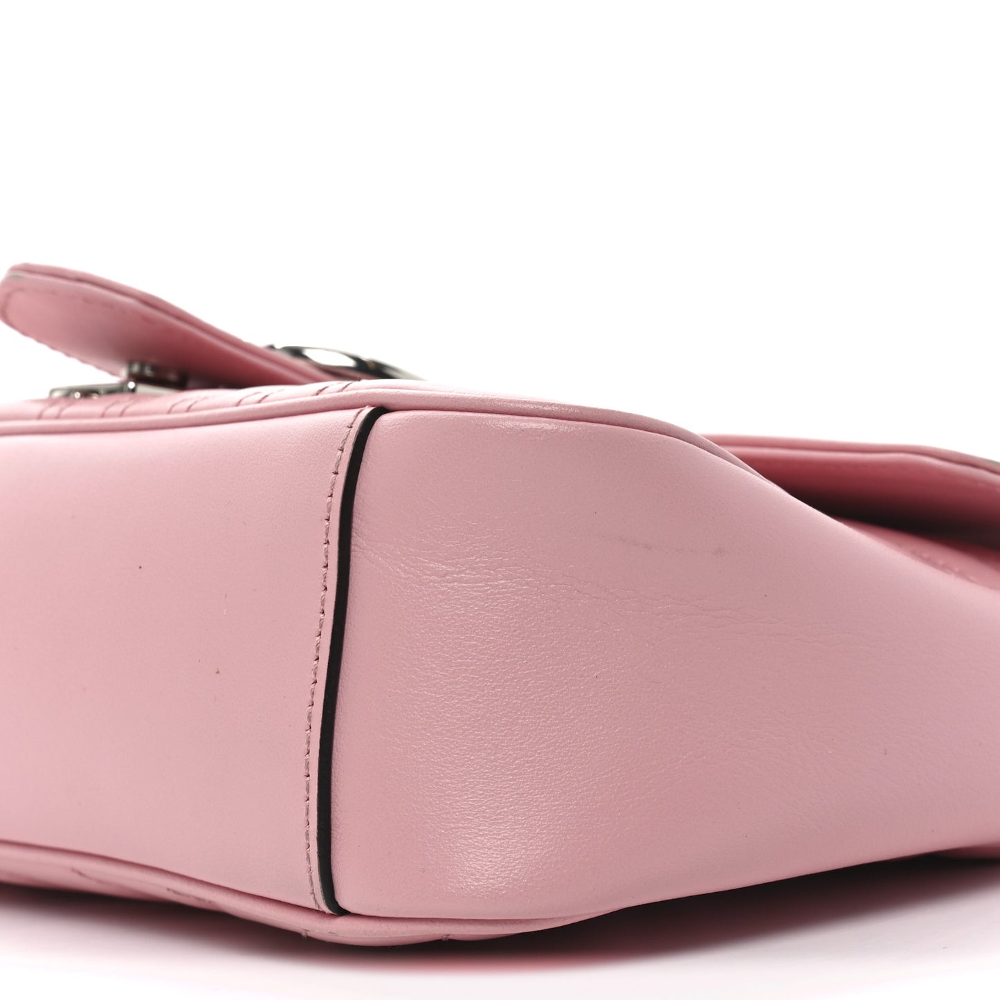 Calfskin Matelasse Small GG Marmont Shoulder Bag Wild Rose