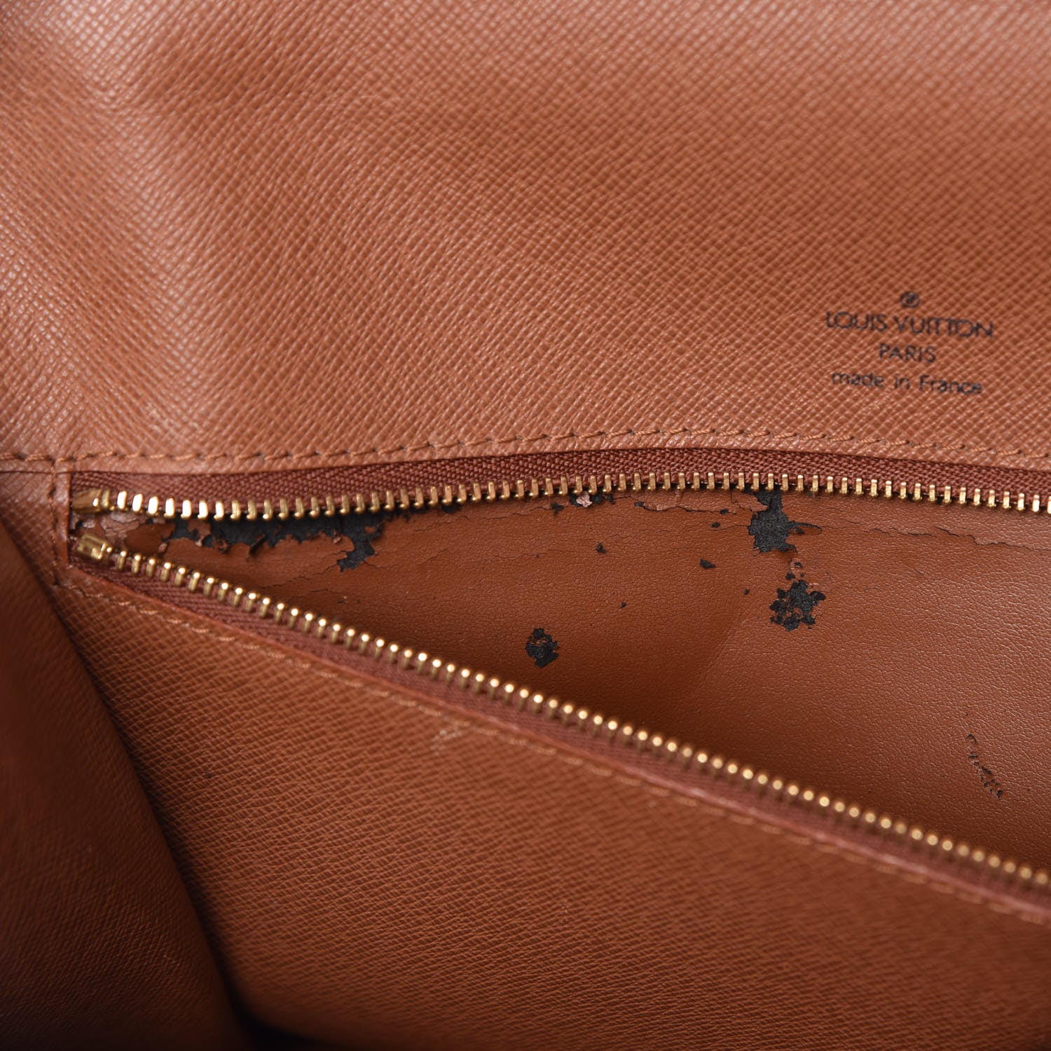 Louis Vuitton Monogram Monceau 28 7 of 20