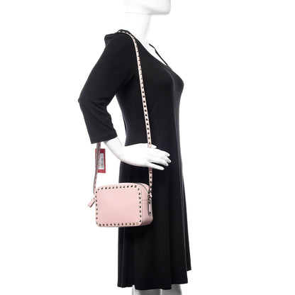 Valentino Garavani Calfskin Rockstud Camera Crossbody Bag Water Rose 2 of 8