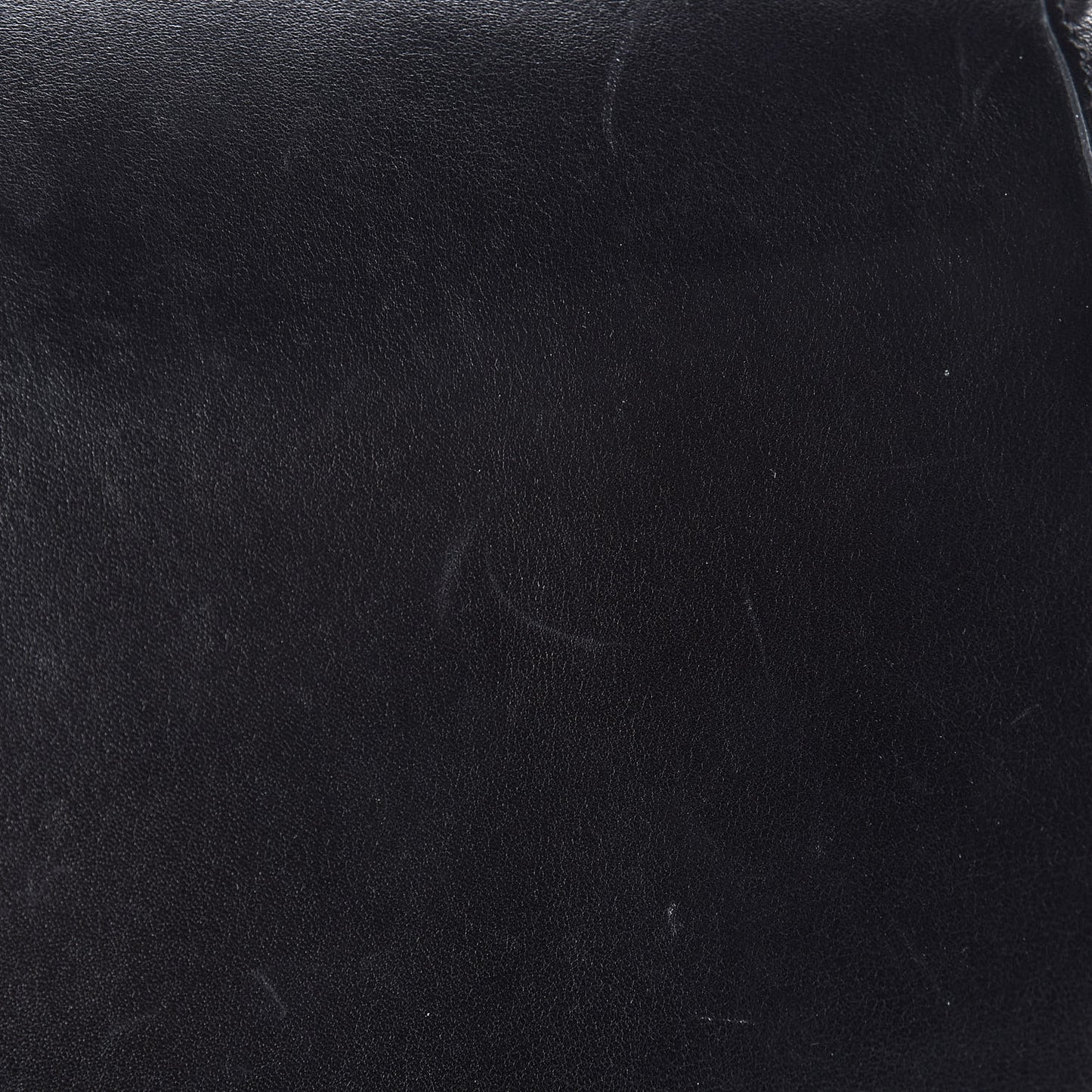 Swift Initiale Black