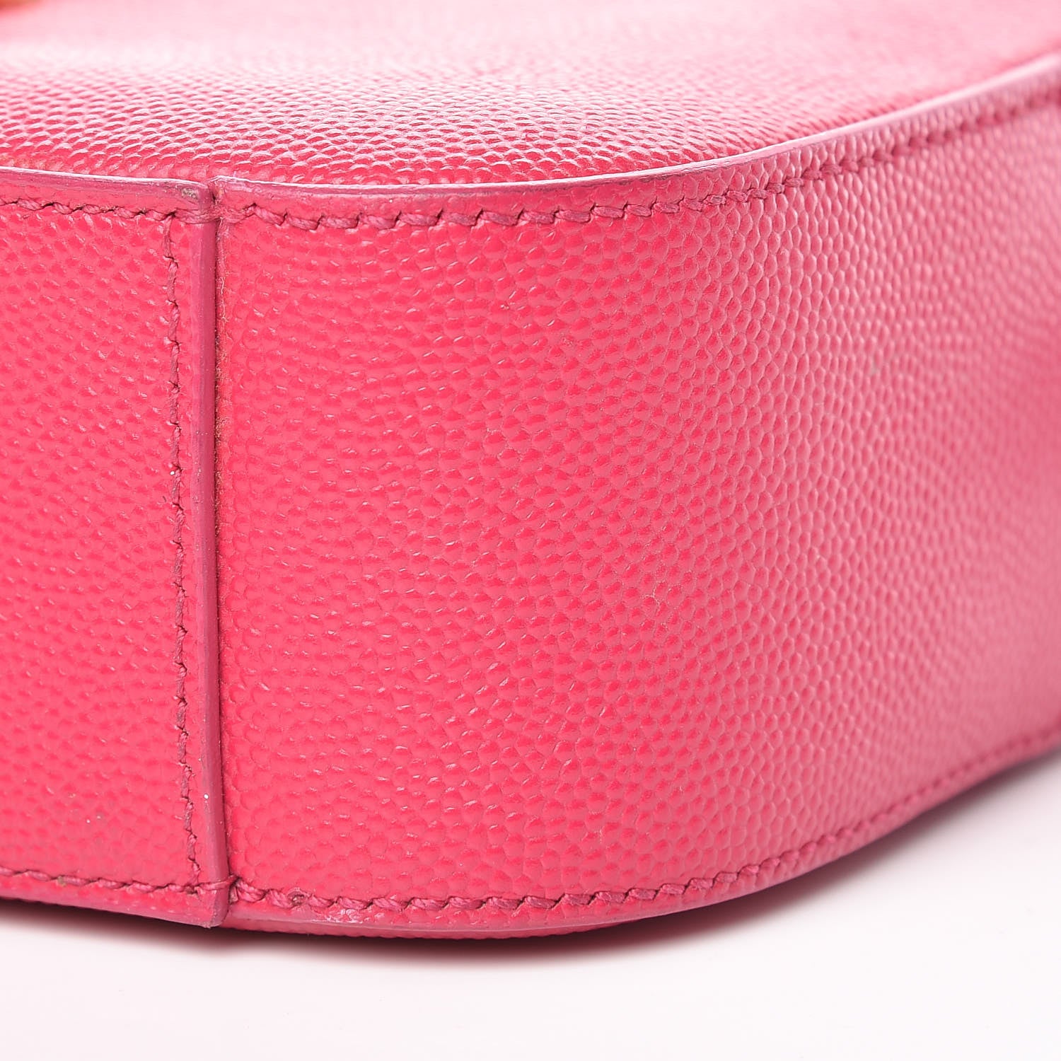 Saint Laurent Grain De Poudre Small Classic Monogram Camera Bag Bubblegum 9 of 12