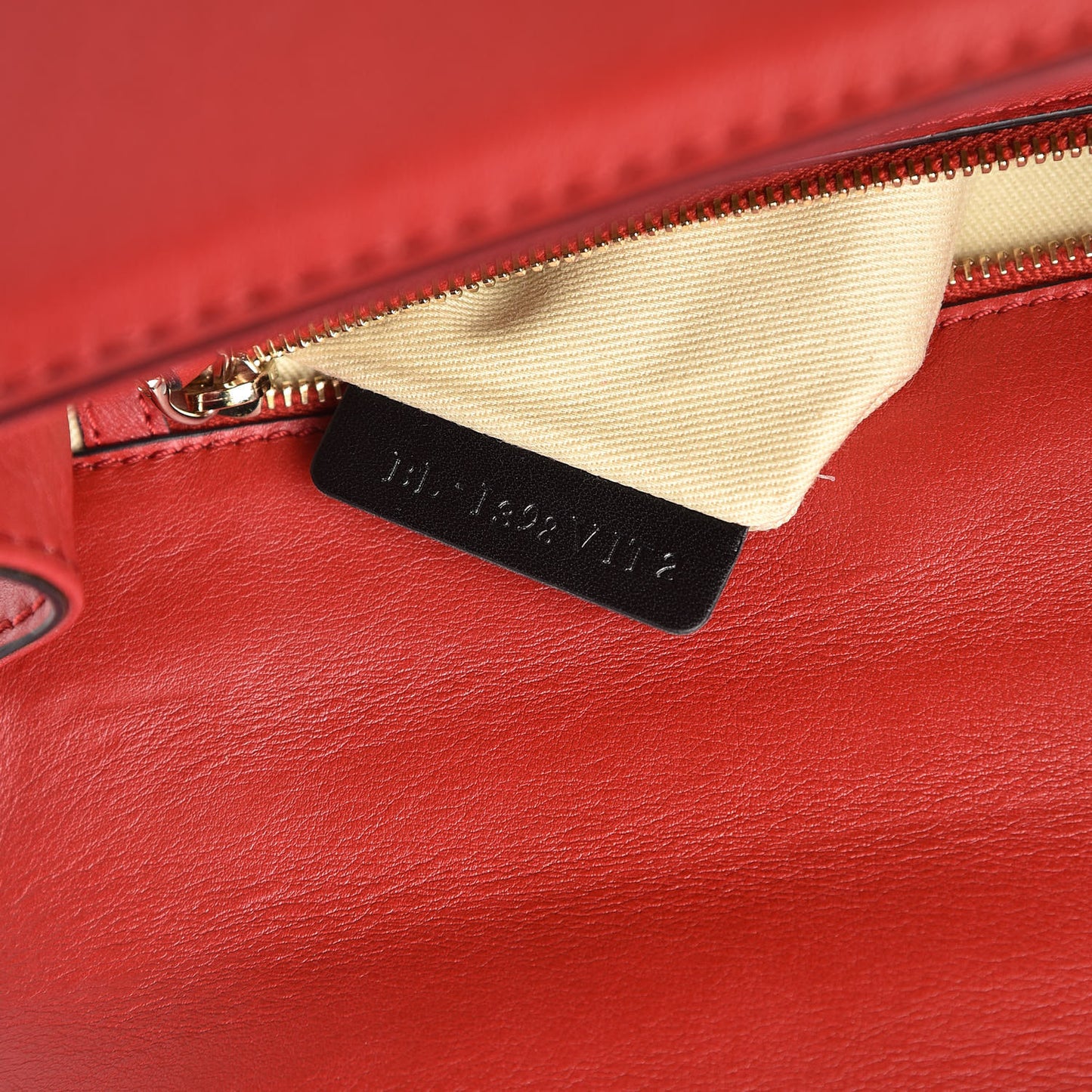 Vitello Medium Glam Lock Rockstud Flap Red