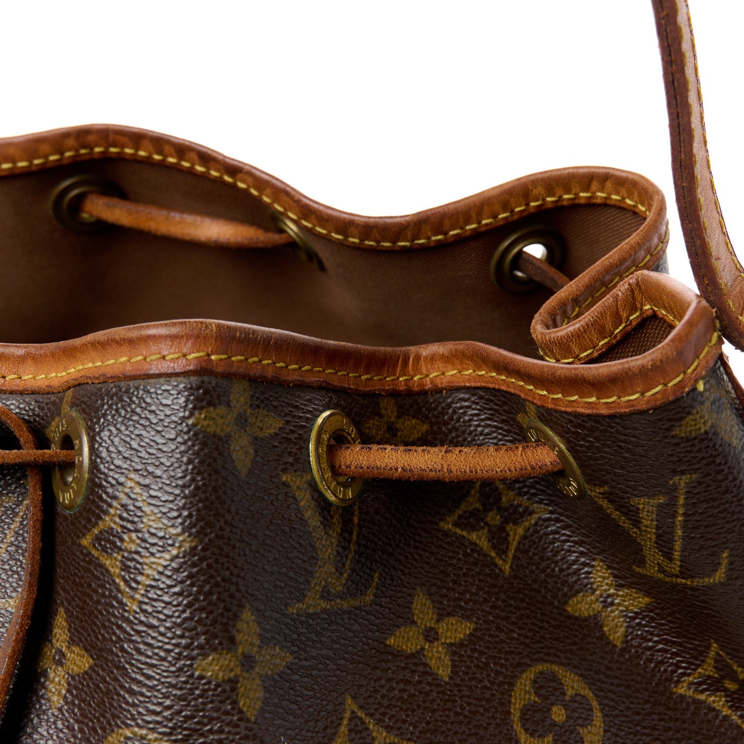 Louis Vuitton Monogram Petit Noe 16 of 17