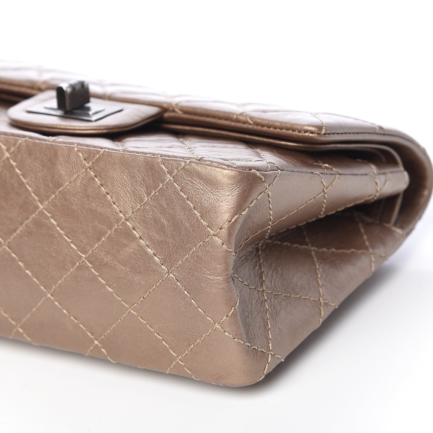 Metallic Calfskin Quilted 2.55 Reissue 224 Flap Gold