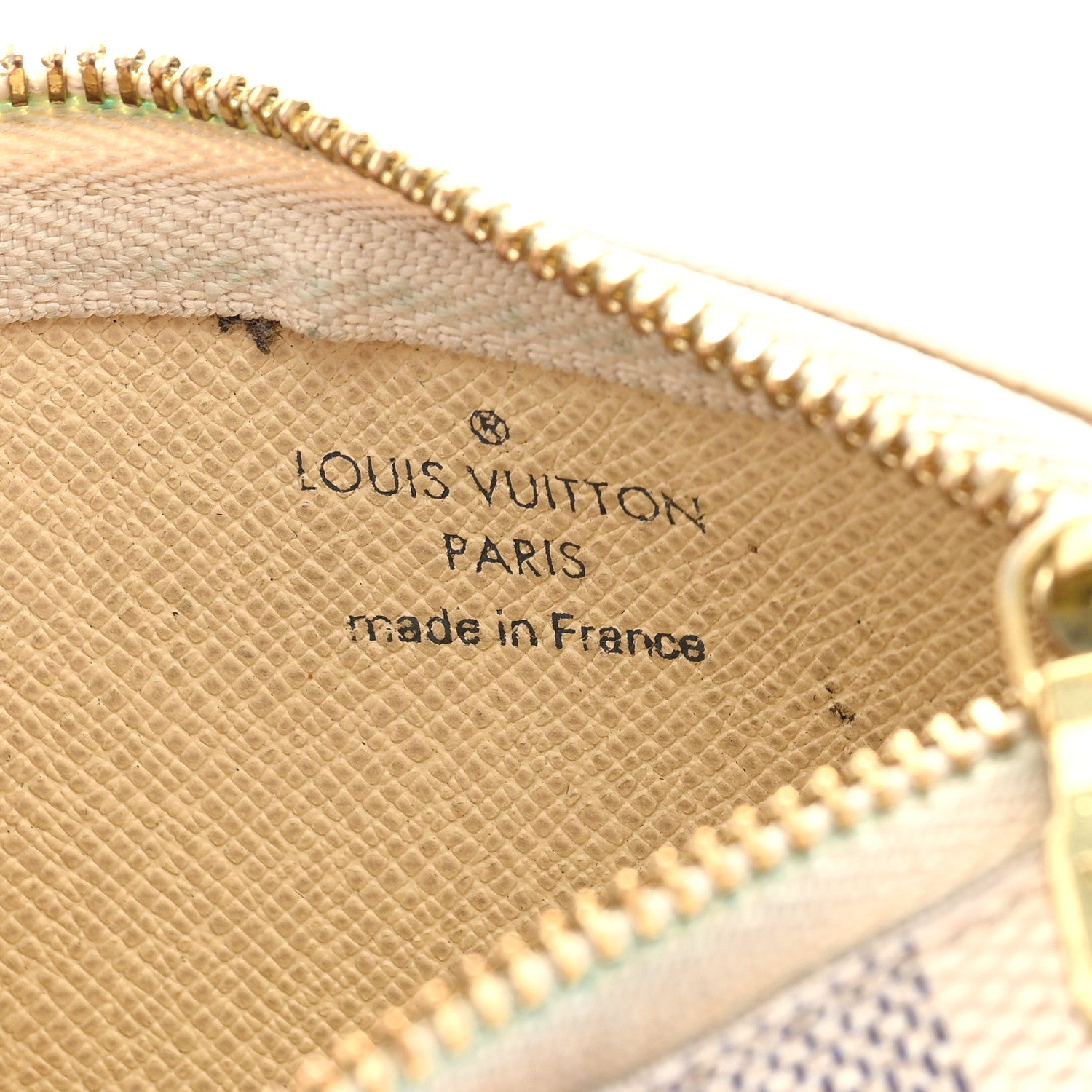 Louis Vuitton Damier Azur Key Pouch 6 of 6