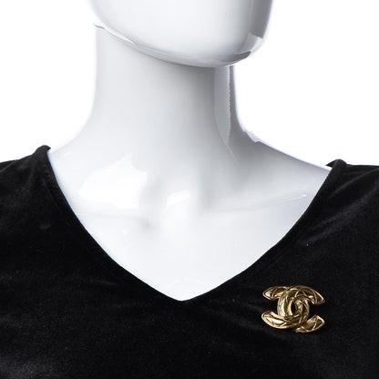 Chanel Quilted CC Brooch Gold 2 of 5