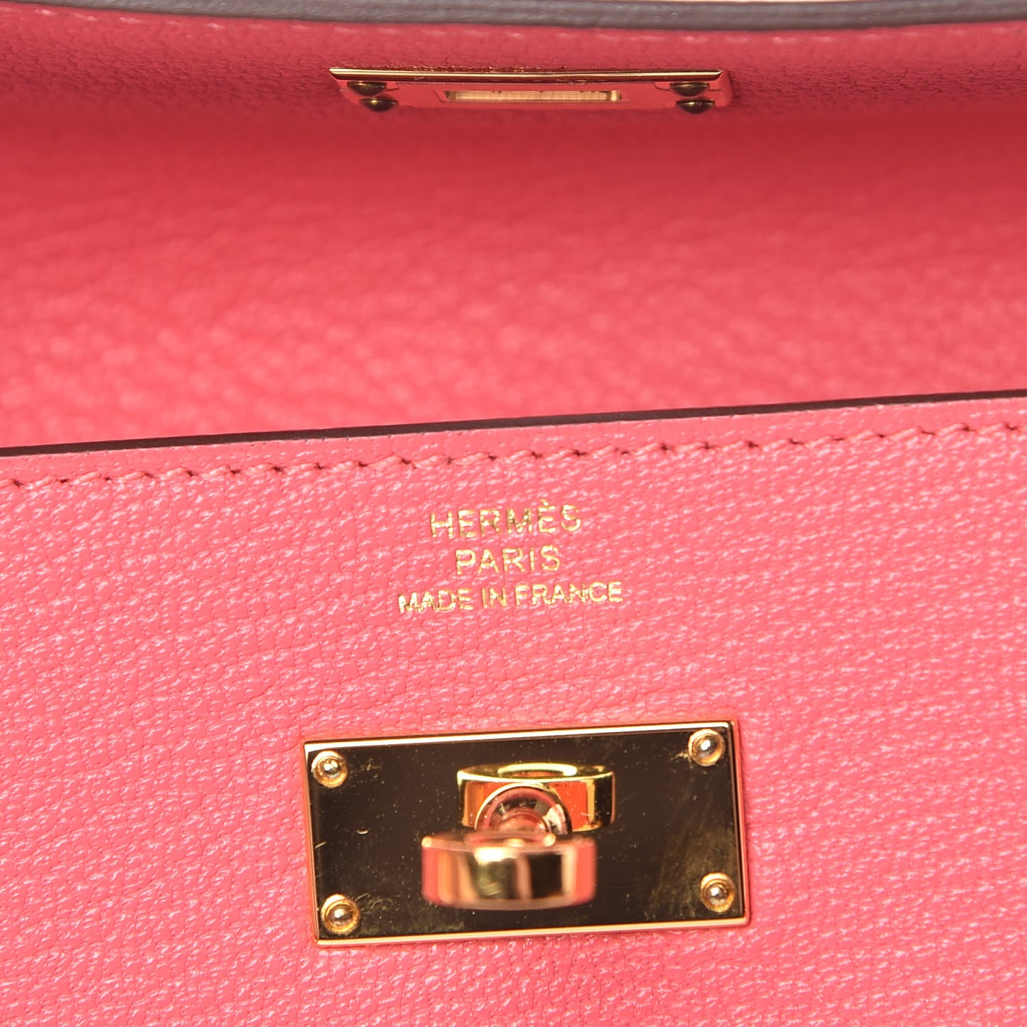 Chevre Mysore Kelly Longue Wallet Rose Lipstick