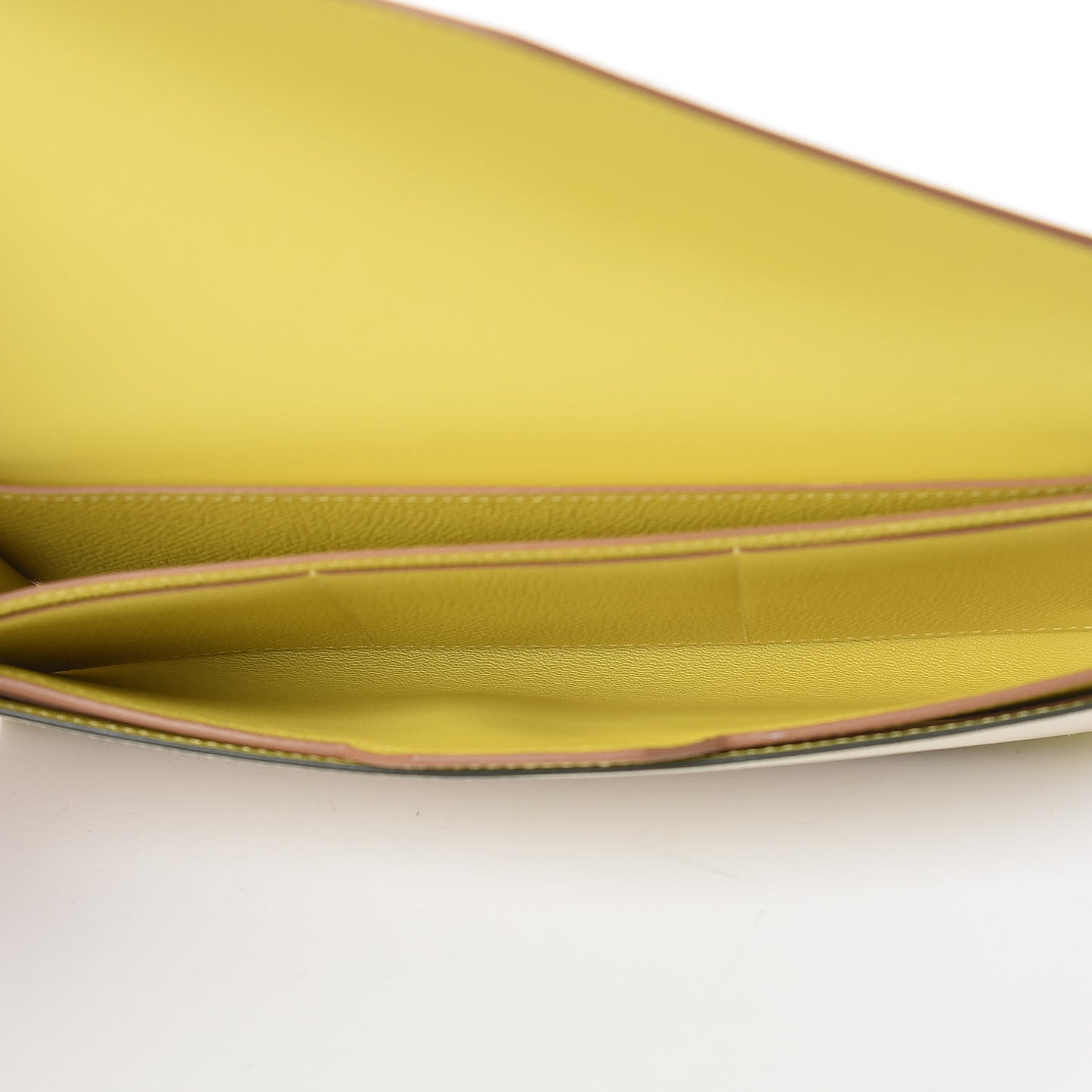 Epsom Passant Long Wallet Craie Lime