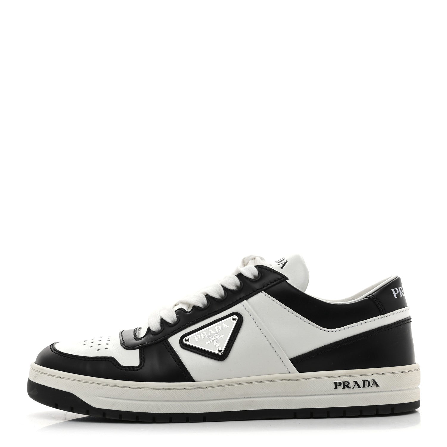 Prada Vitello Sport Spazzolato Rois Triangle Logo Womens Downtown Low Top 30mm Sneakers 38 White Black 1 of 9