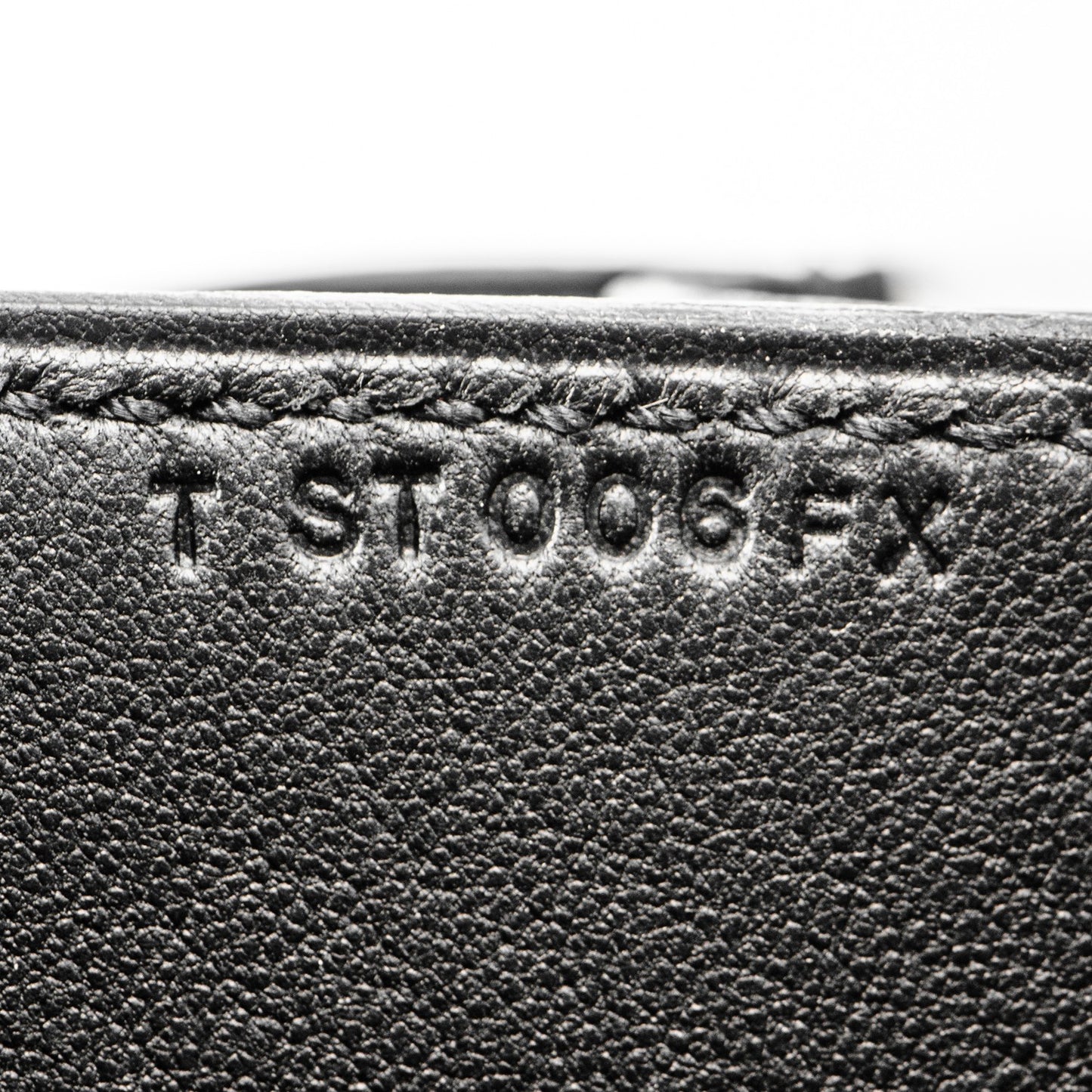 Epsom Constance 18 Black