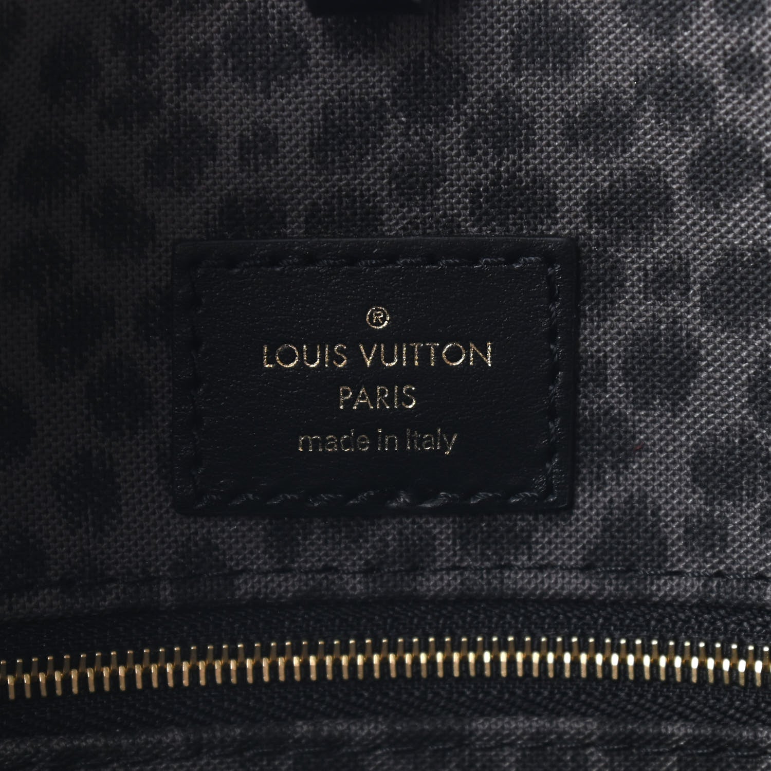 Louis Vuitton Monogram Giant Wild At Heart Onthego GM Arizona 6 of 8