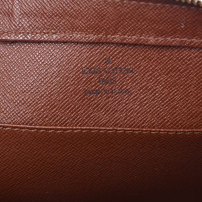 Louis Vuitton Monogram Pochette Clutch 6 of 8