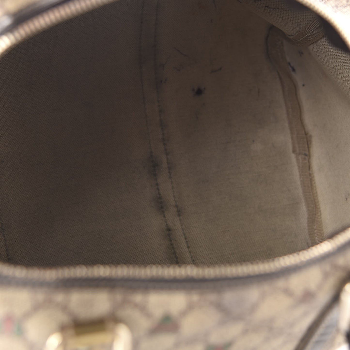 GG Plus Monogram Hearts Medium Joy Boston Dark Brown