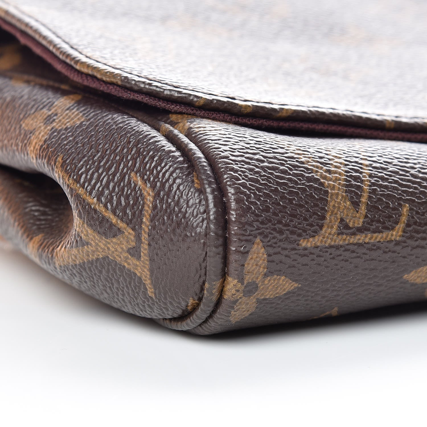 Louis Vuitton Monogram Favorite PM 9 of 11