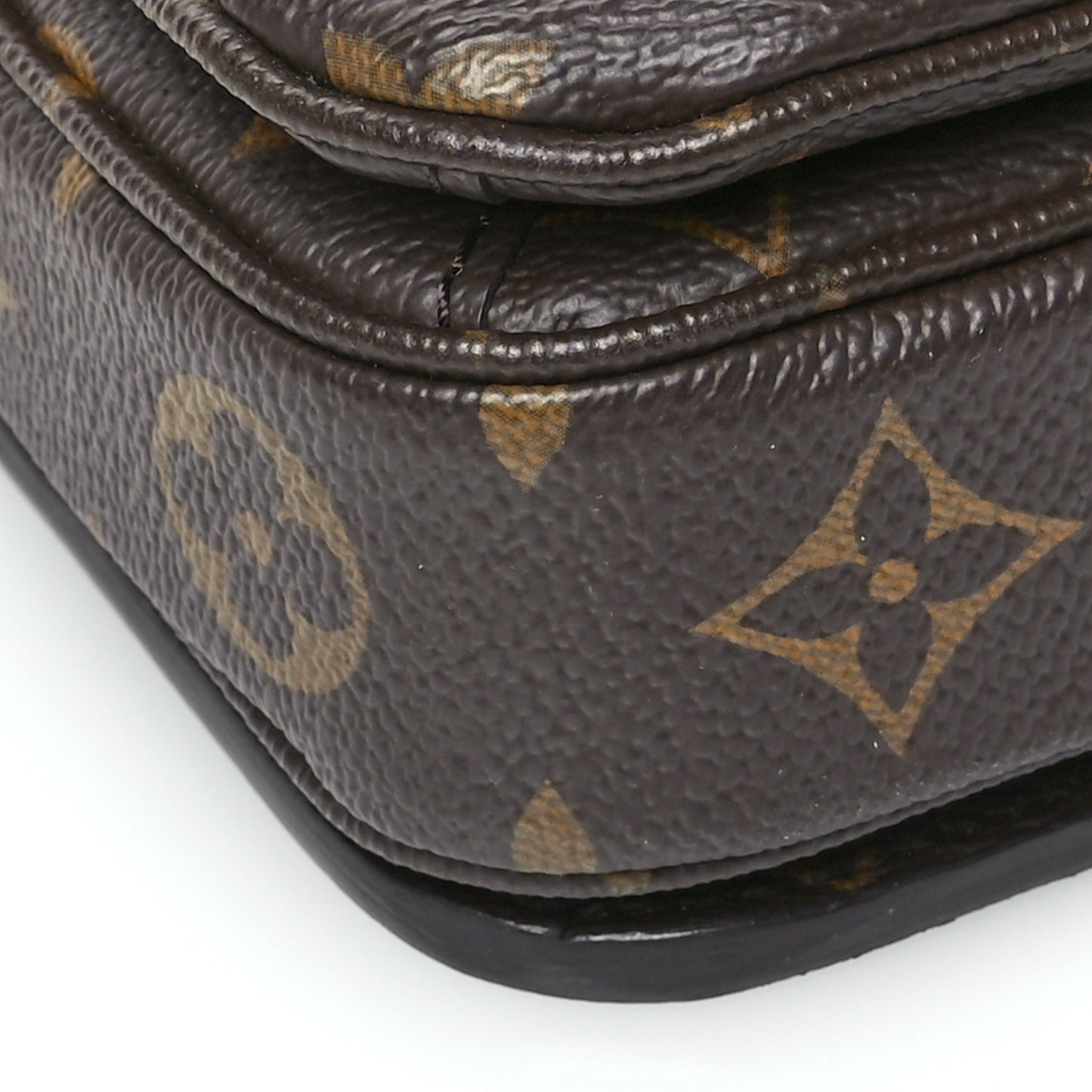 Monogram Pochette Metis East West