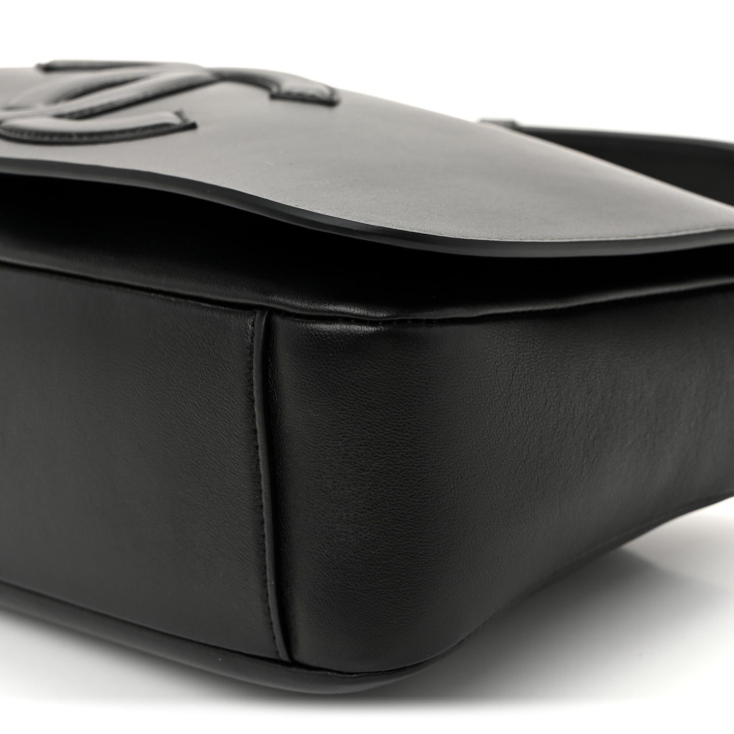 Lambskin CC Maxi Messenger Bag Black