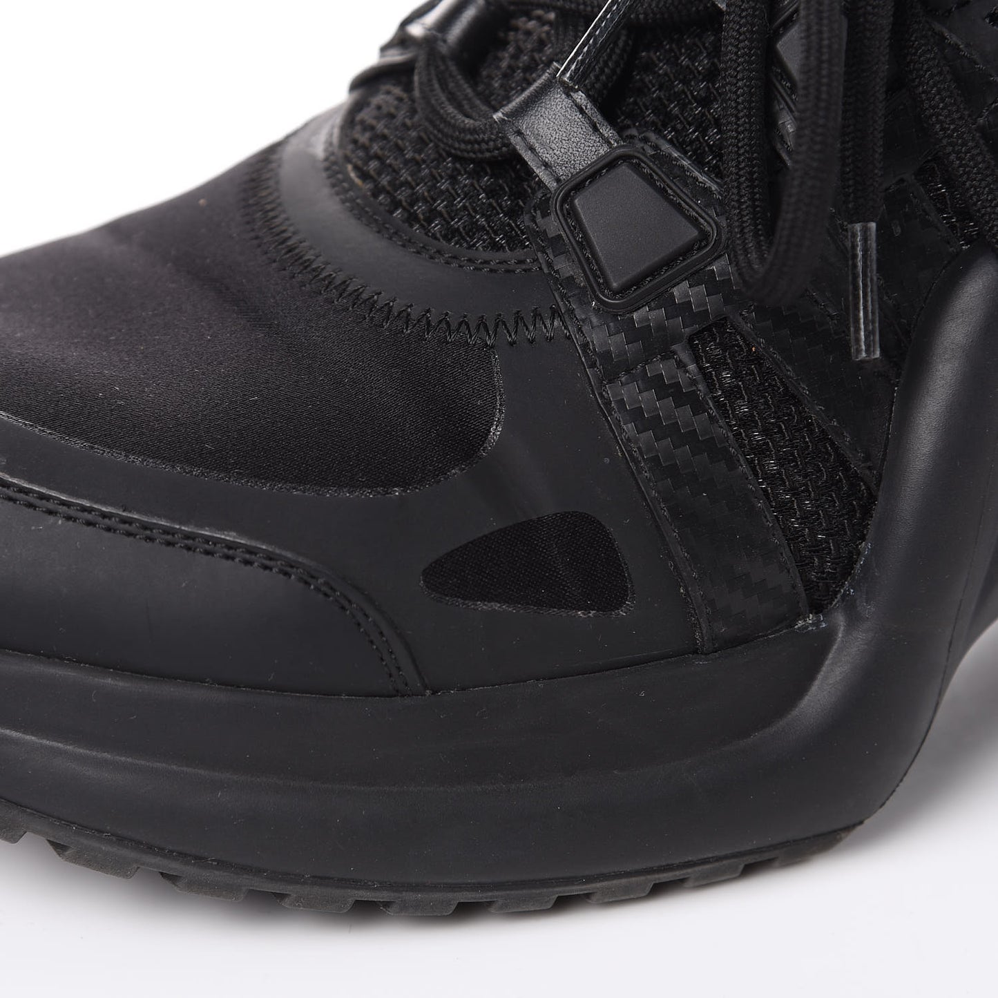 Calfskin Technical Nylon LV Archlight Sneakers 40 Black