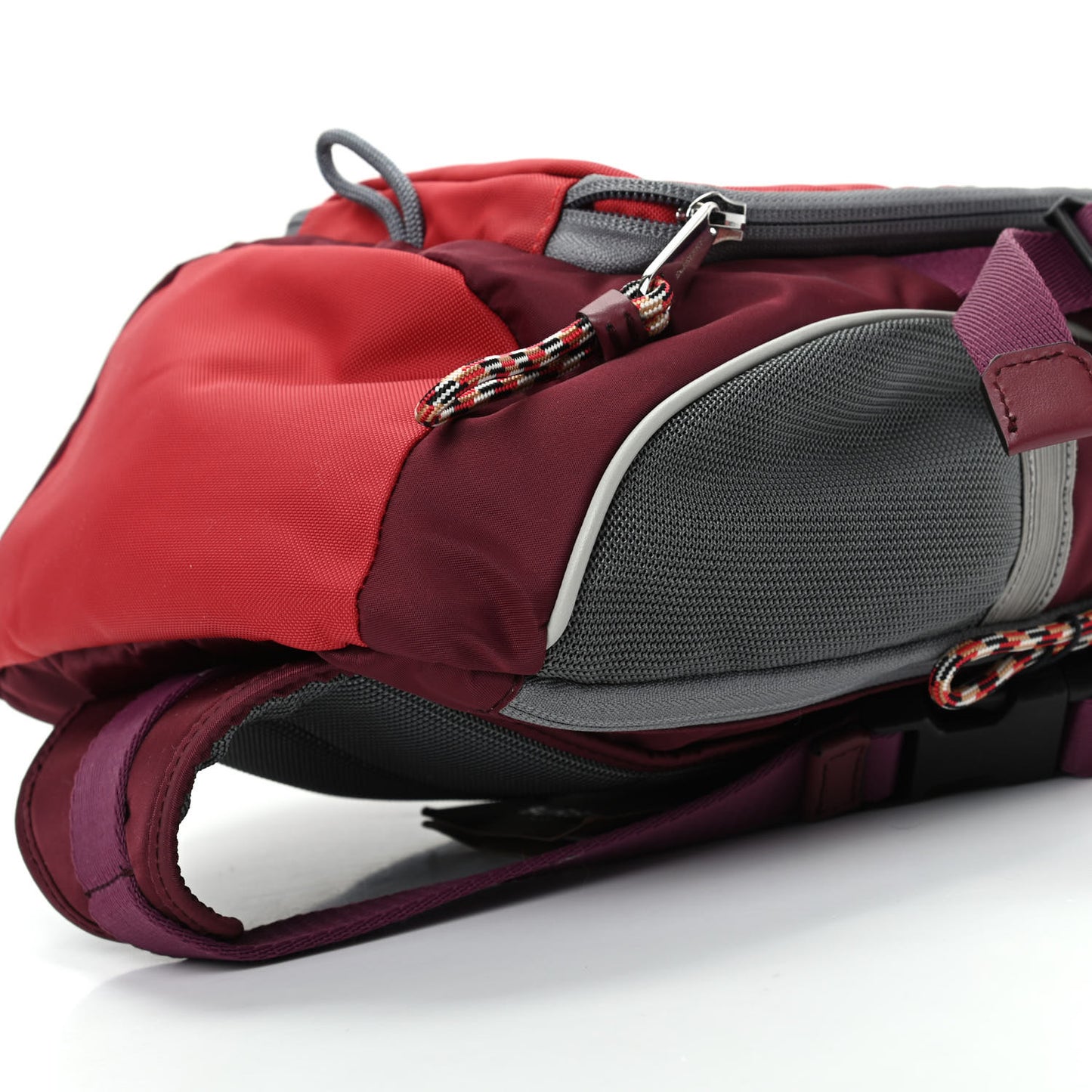 Nylon Leo Sling Bag Bright Red