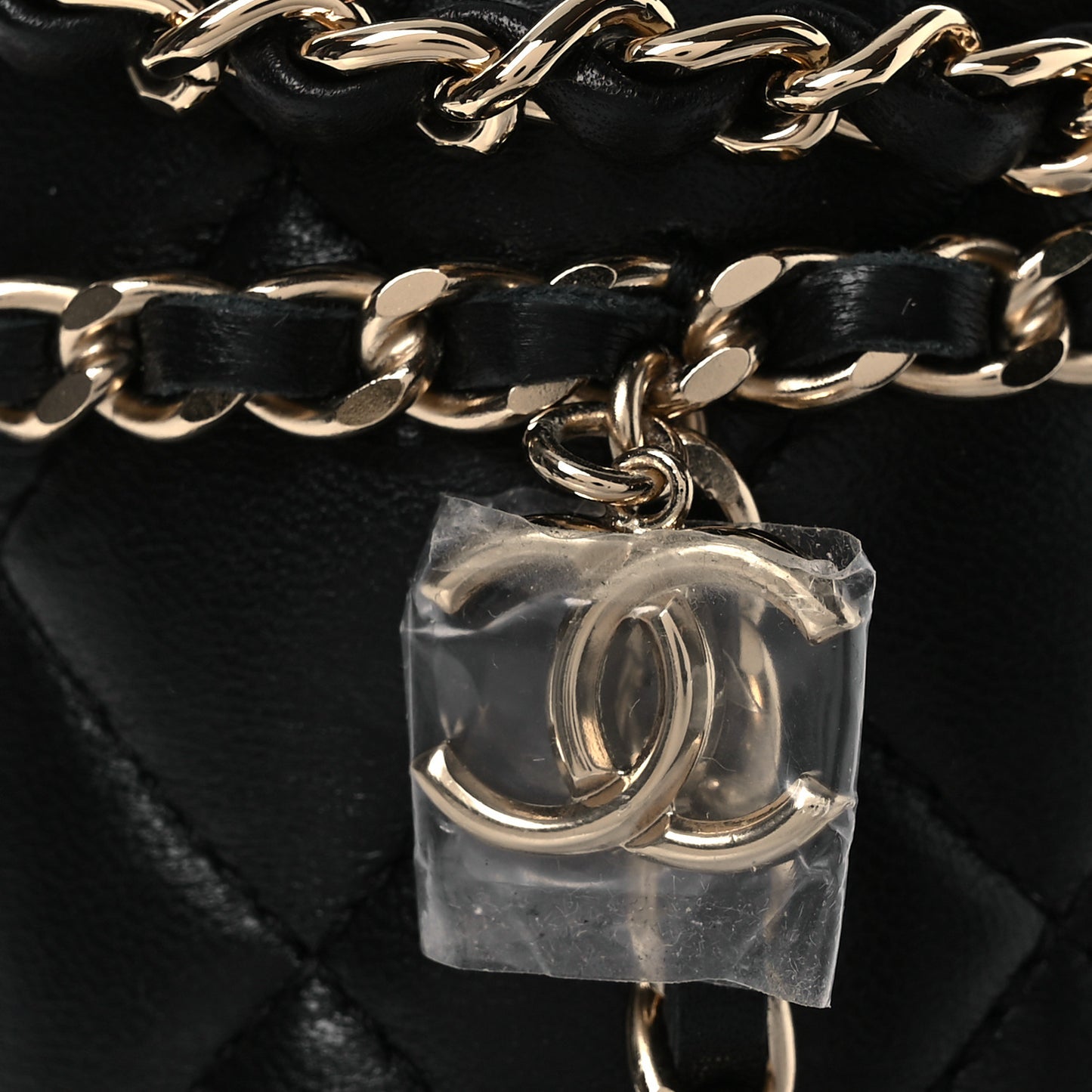 Lambskin Quilted CC To Drink Water Bottle Black Gold