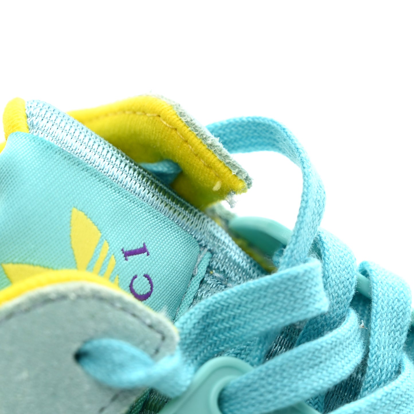 X ADIDAS Suede Madeira Nylon Jacquard GG Monogram Womens ZX8000 Sneakers 10.5 Aqua