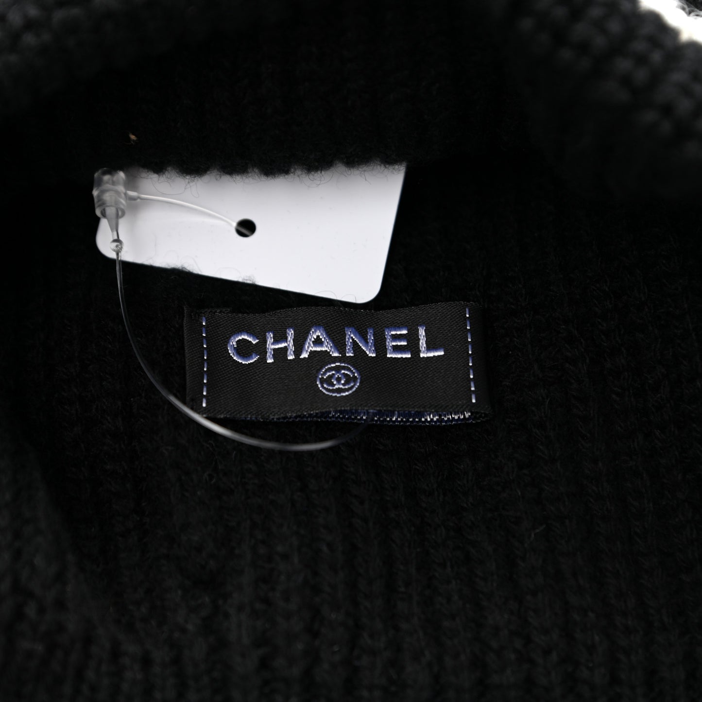 Cashmere Logo Beanie Hat Black White